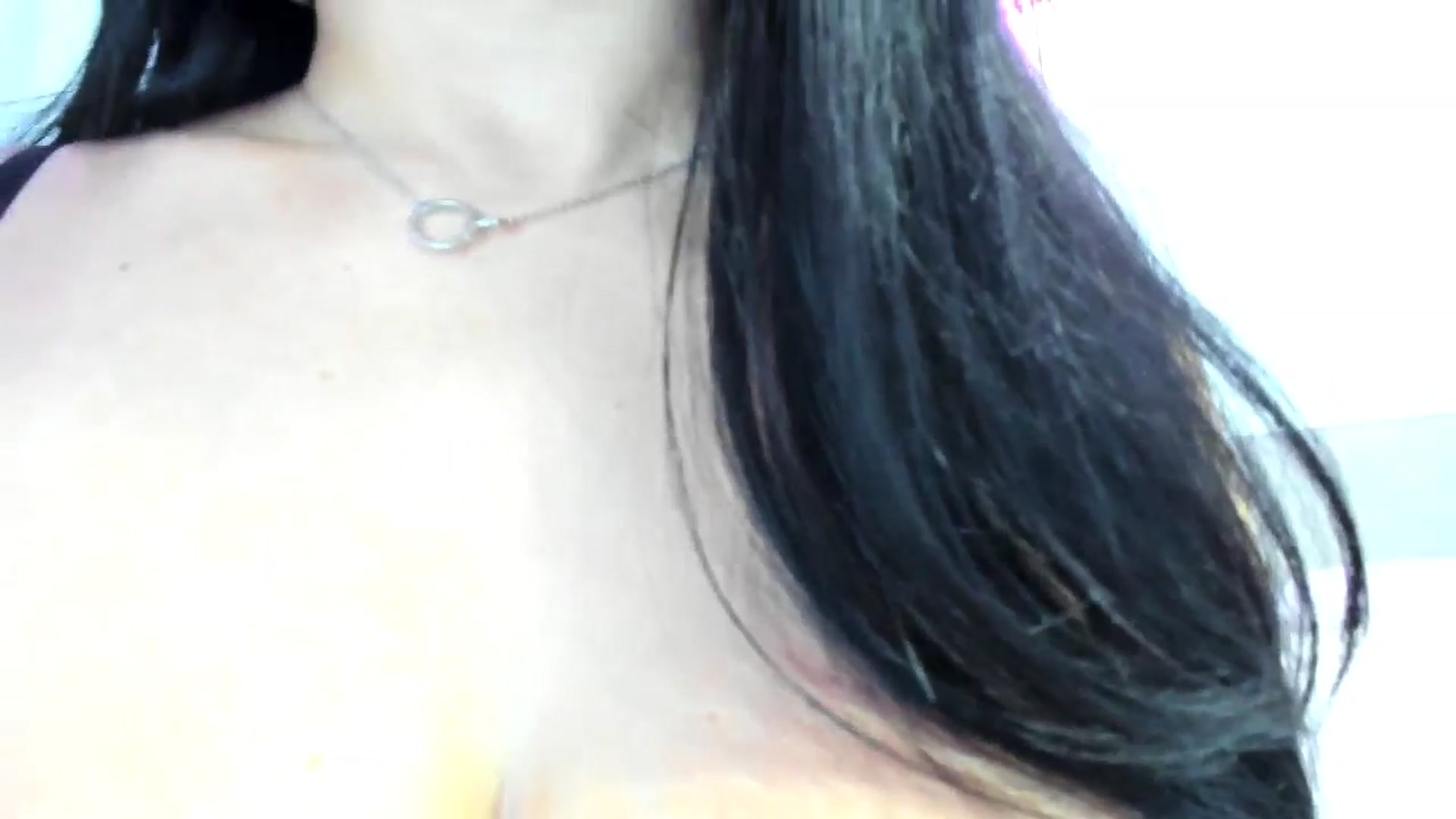 Gallery image thumbnail from Juicyylips's myfreecams stream on, 03/05/2025, 22:31 image 15 of 20