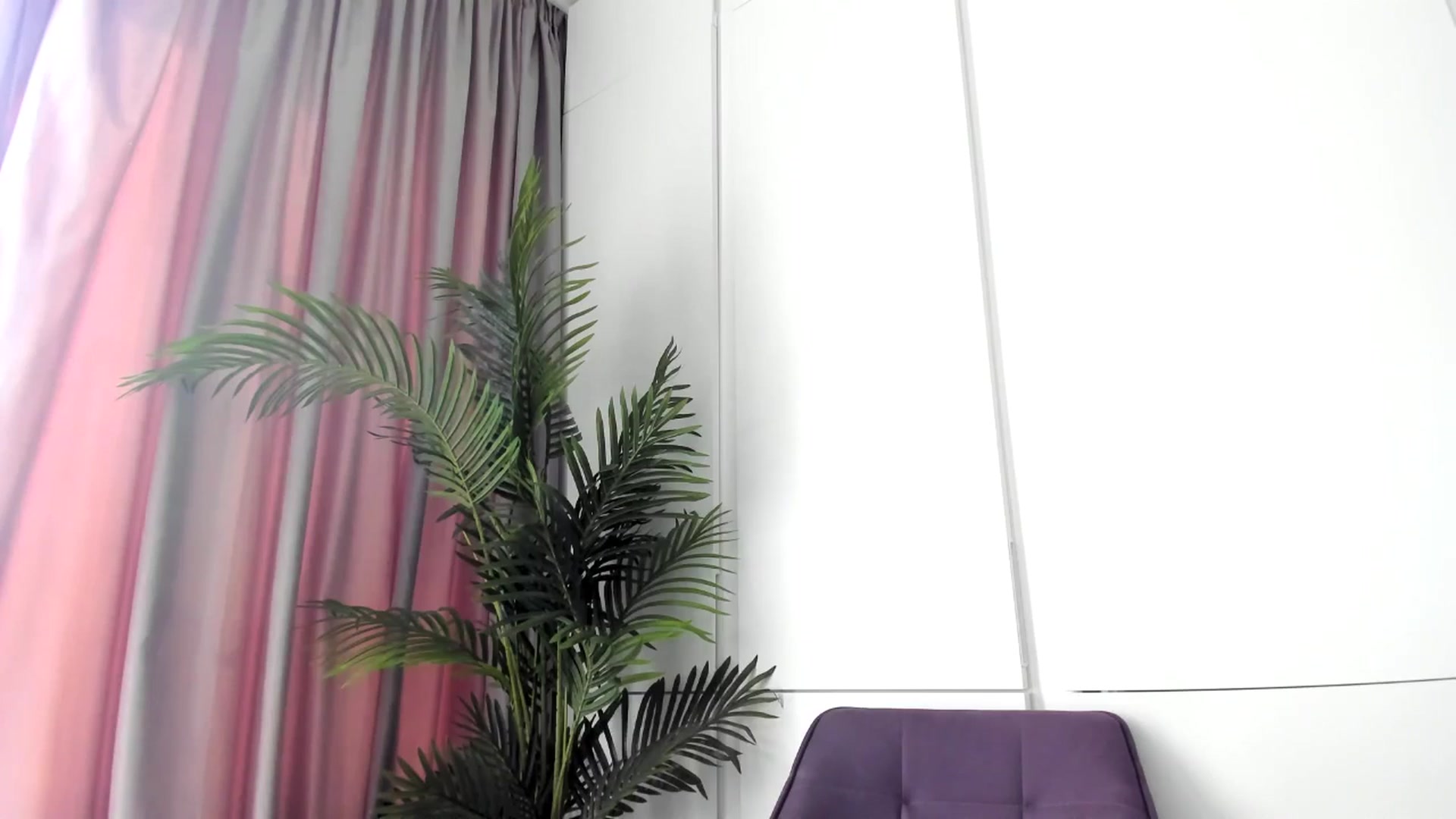 Gallery image thumbnail from Juicyylips's myfreecams stream on, 03/21/2025, 12:41 image 5 of 20
