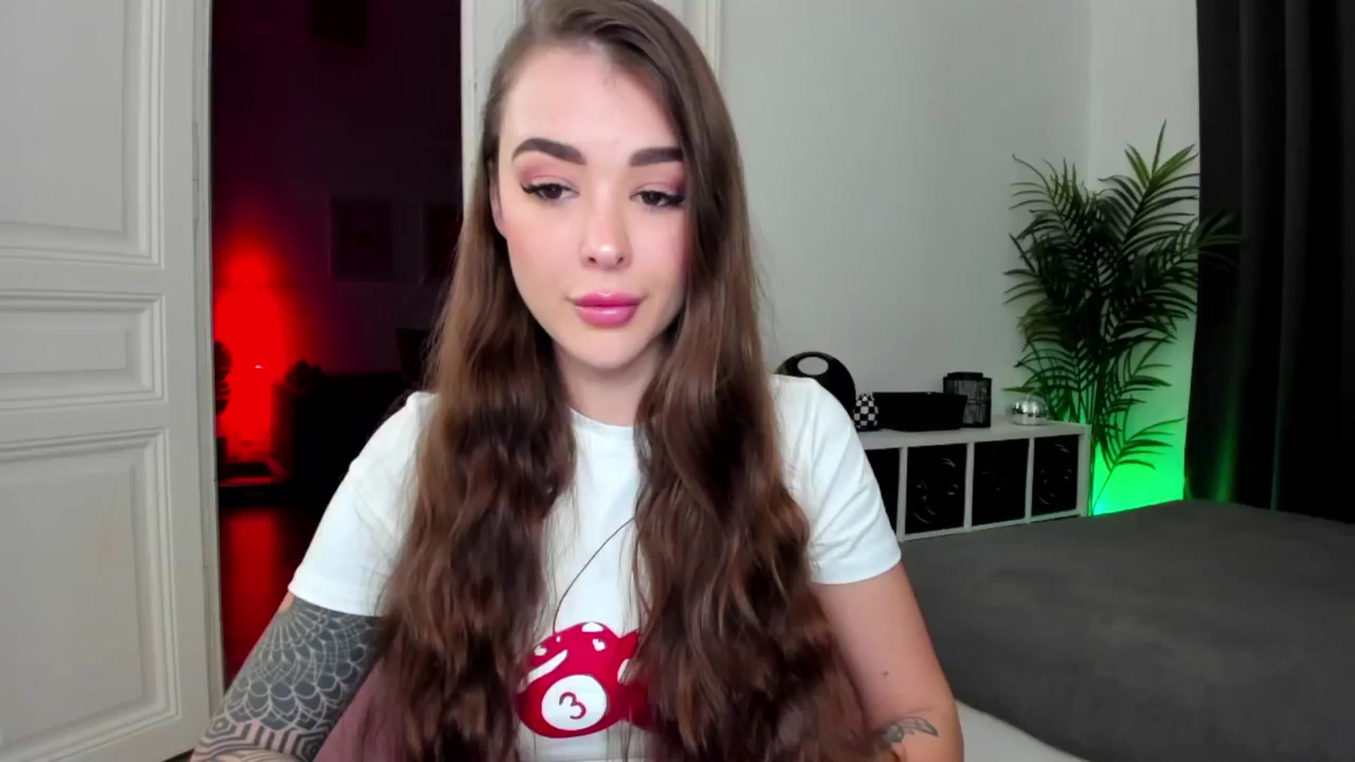 Gallery image thumbnail from Jul_la_la's myfreecams stream on, 11/23/2024, 19:32 image 6 of 20