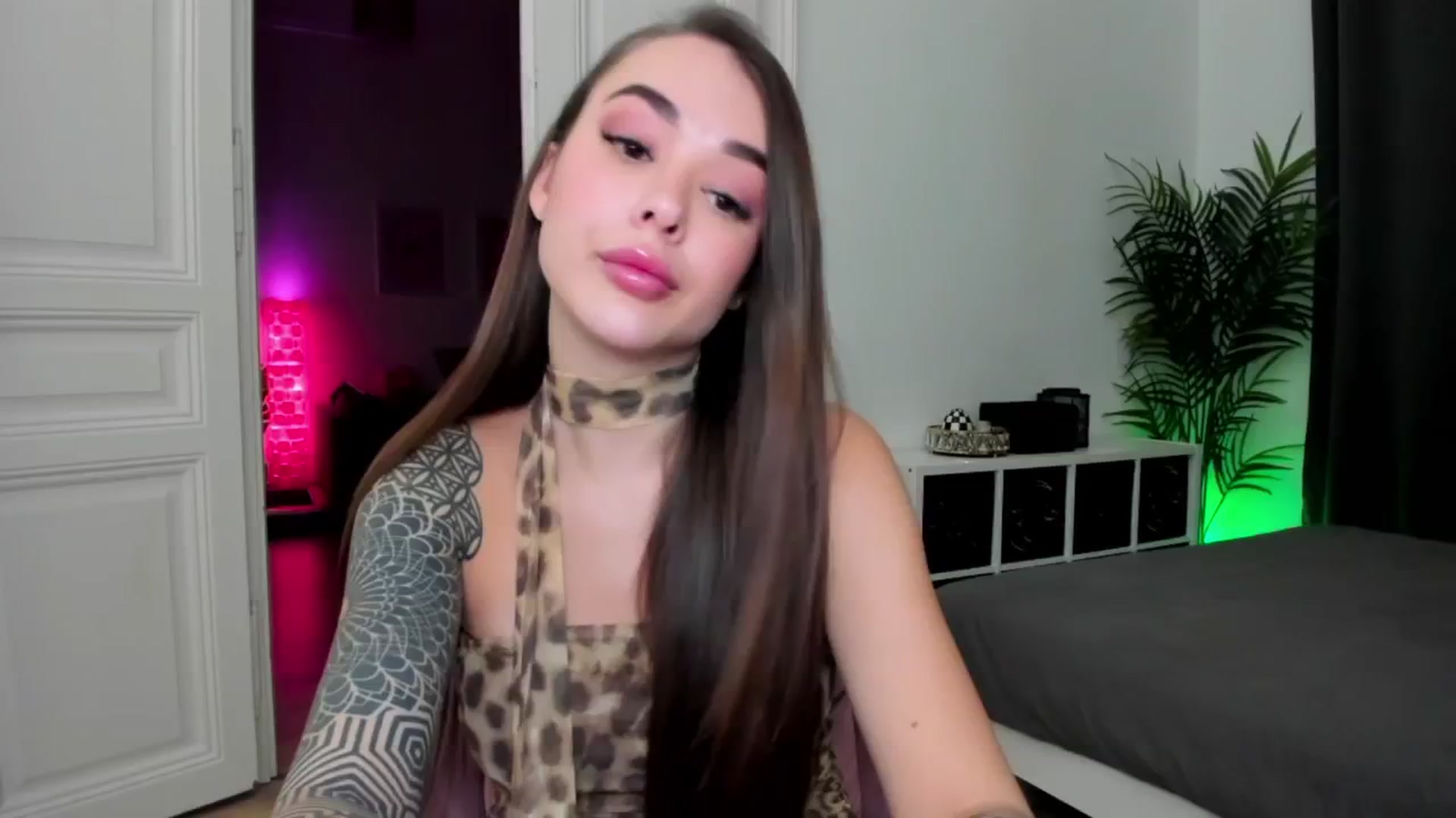 Gallery image thumbnail from Jul_la_la's myfreecams stream on, 12/04/2024, 19:10 image 9 of 20