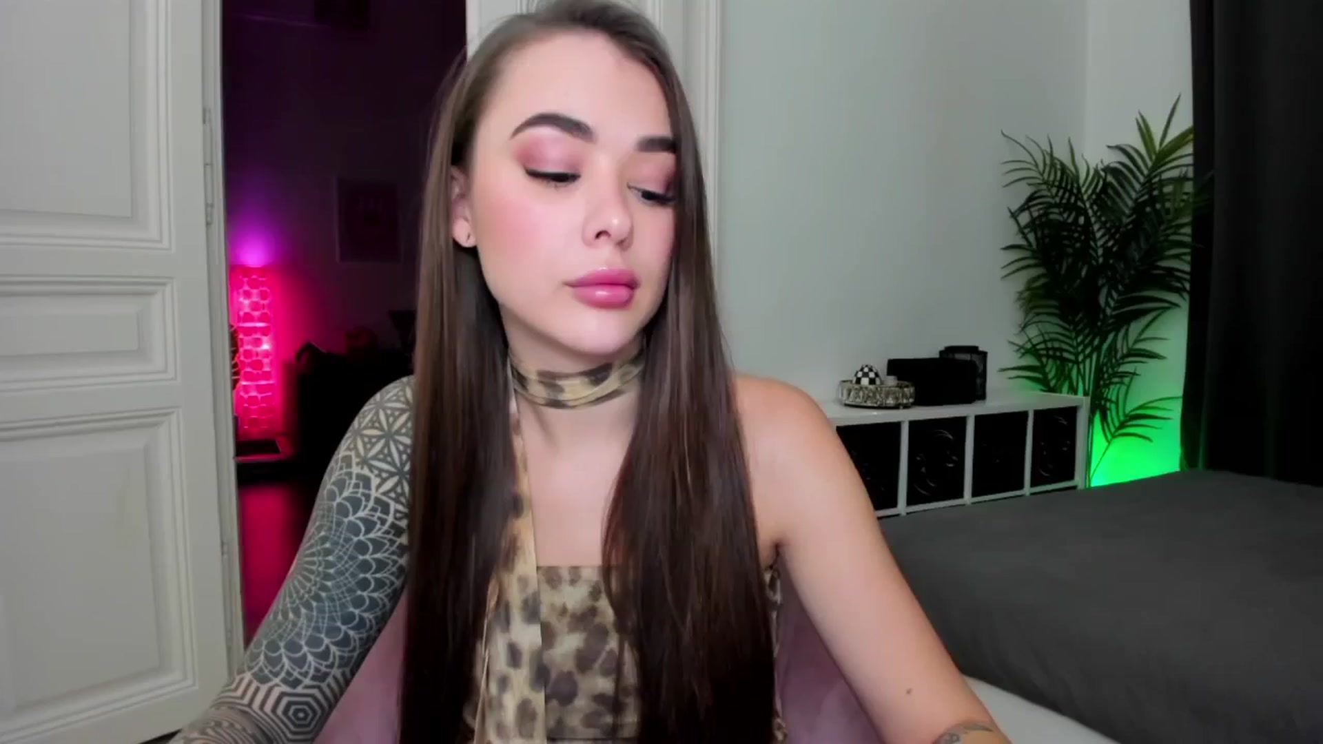 Gallery image thumbnail from Jul_la_la's myfreecams stream on, 12/04/2024, 19:10 image 2 of 20