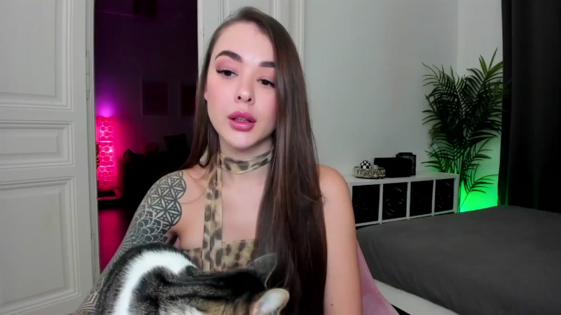 Gallery image thumbnail from Jul_la_la's myfreecams stream on, 12/04/2024, 19:10 image 5 of 20