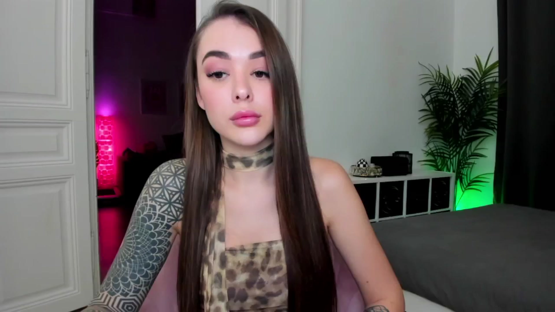 Gallery image thumbnail from Jul_la_la's myfreecams stream on, 12/04/2024, 19:10 image 7 of 20