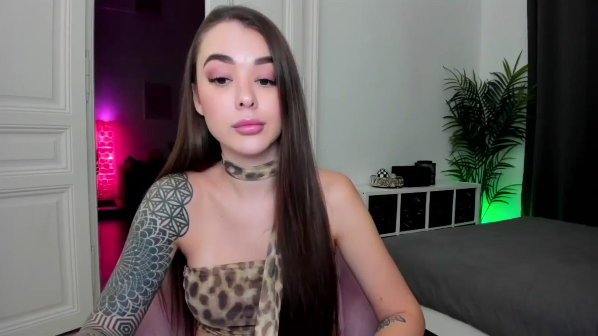Gallery image thumbnail from Jul_la_la's myfreecams stream on, 12/04/2024, 20:24 image 6 of 20