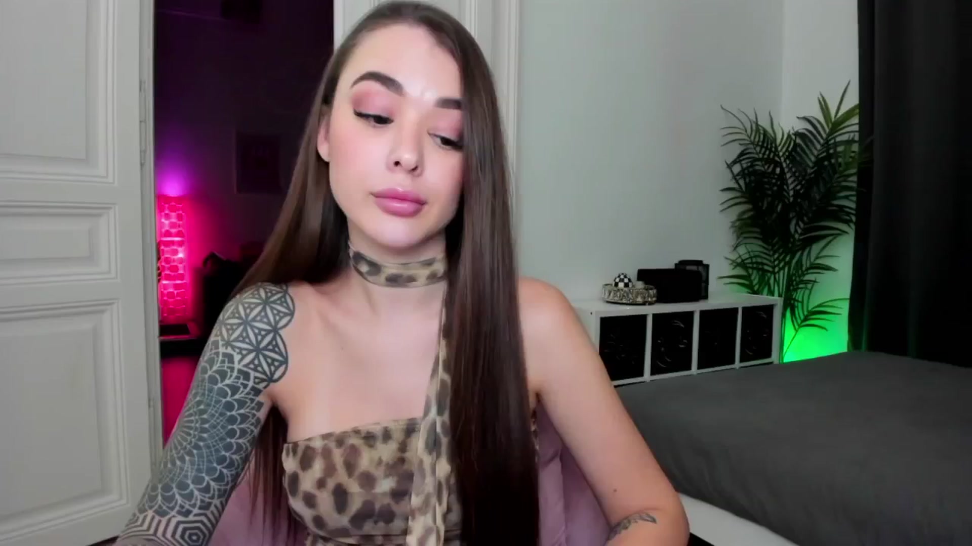 Gallery image thumbnail from Jul_la_la's myfreecams stream on, 12/04/2024, 20:24 image 18 of 20