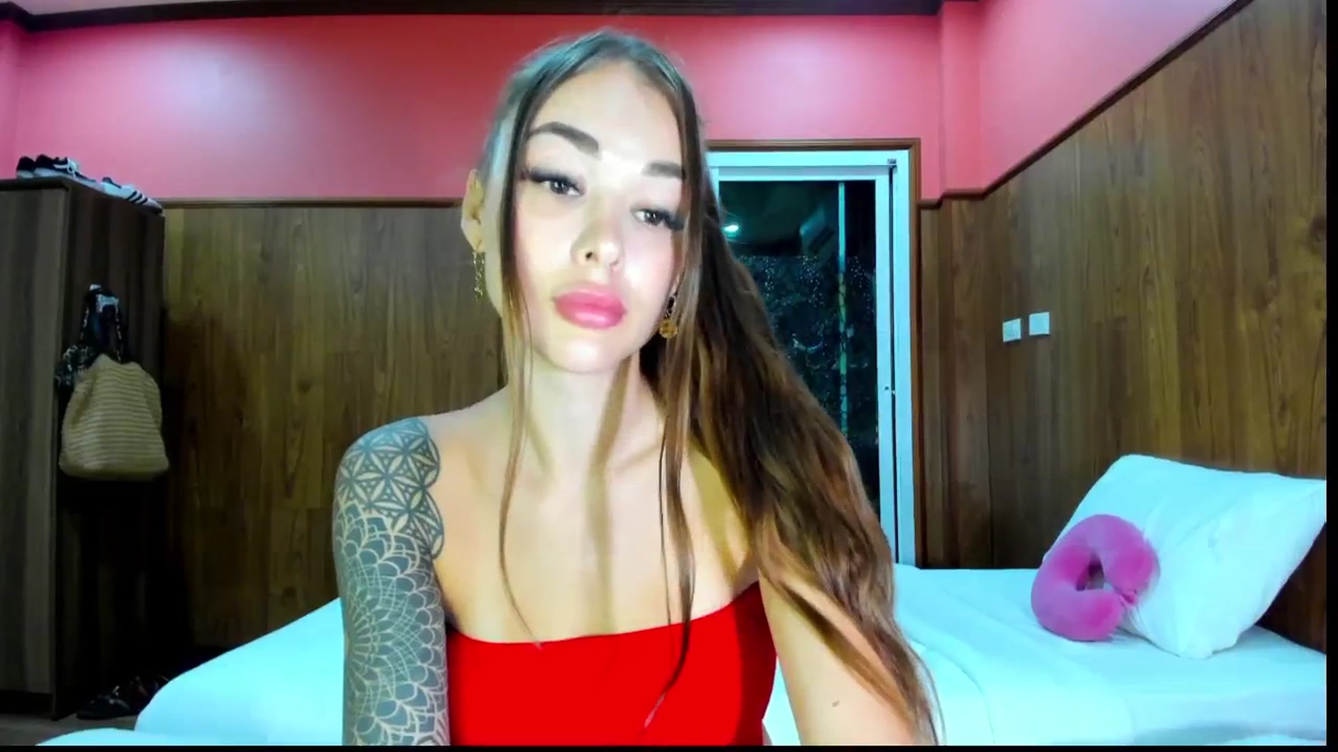 Gallery image thumbnail from Jul_la_la's myfreecams stream on, 03/02/2025, 16:27 image 18 of 20