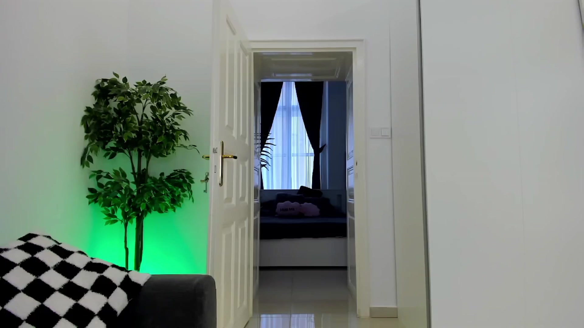 Gallery image thumbnail from Jul_la_la's myfreecams stream on, 04/24/2025, 15:55 image 1 of 20
