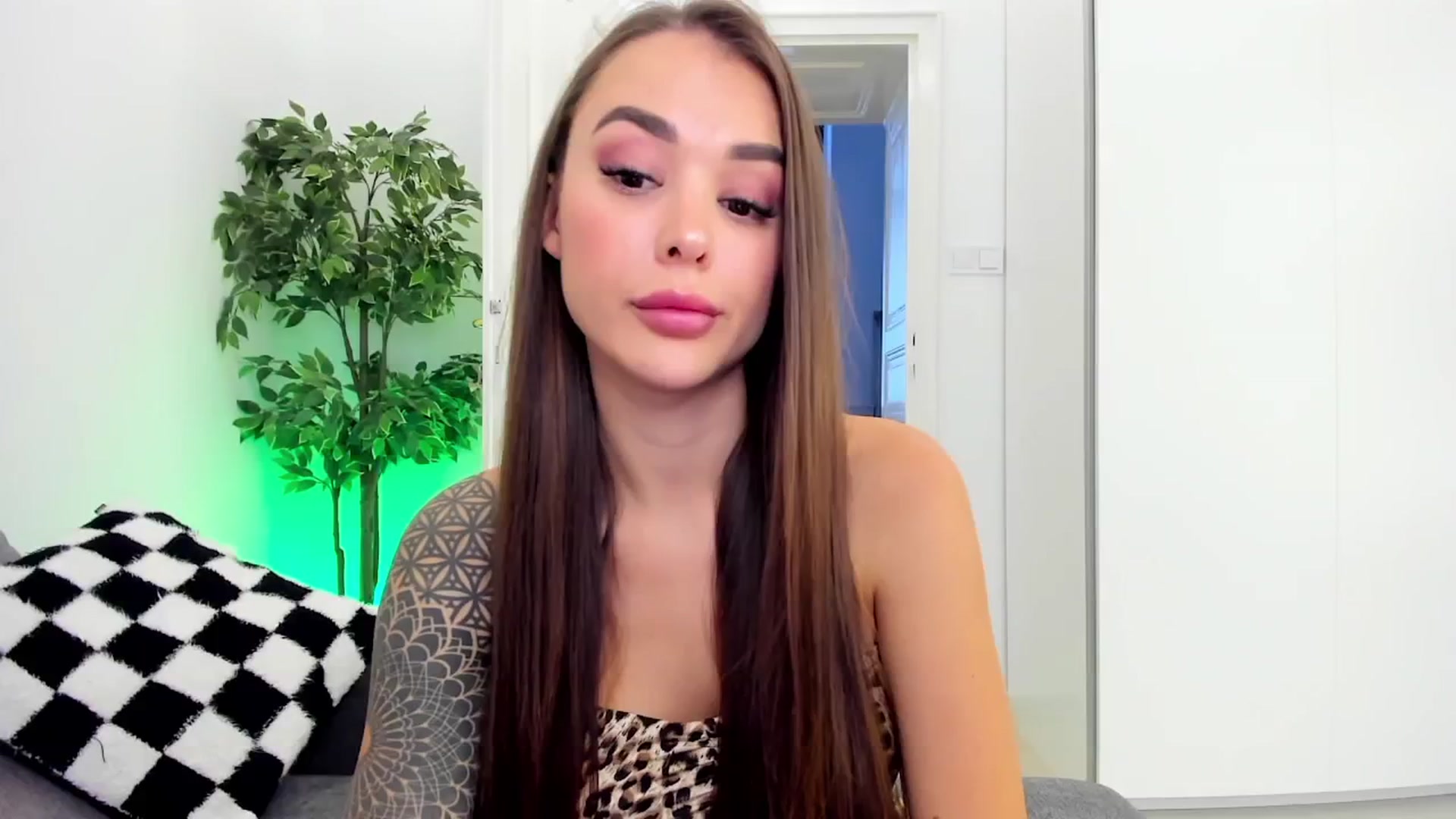 Gallery image thumbnail from Jul_la_la's myfreecams stream on, 04/26/2025, 16:50 image 11 of 20