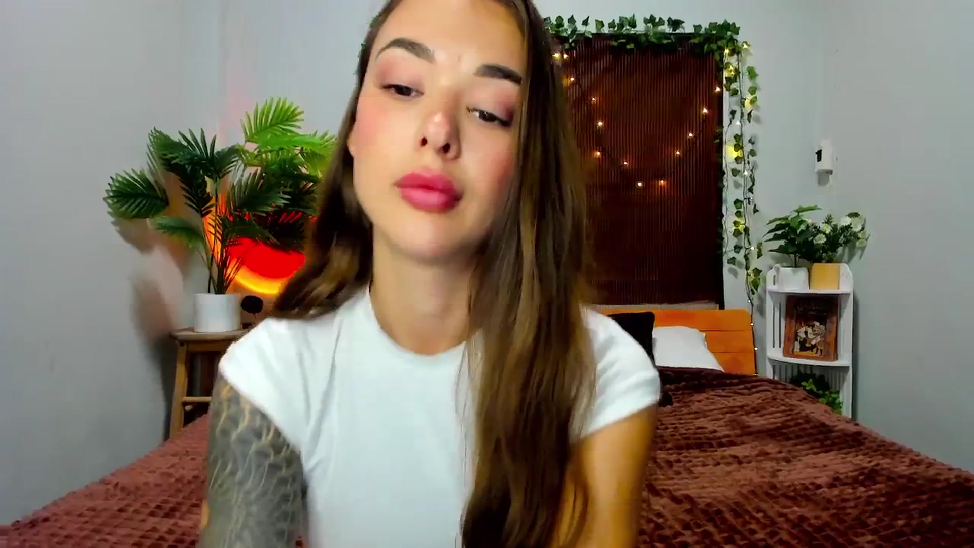 Gallery image thumbnail from Jul_la_la's myfreecams stream on, 07/25/2025, 03:59 image 17 of 20