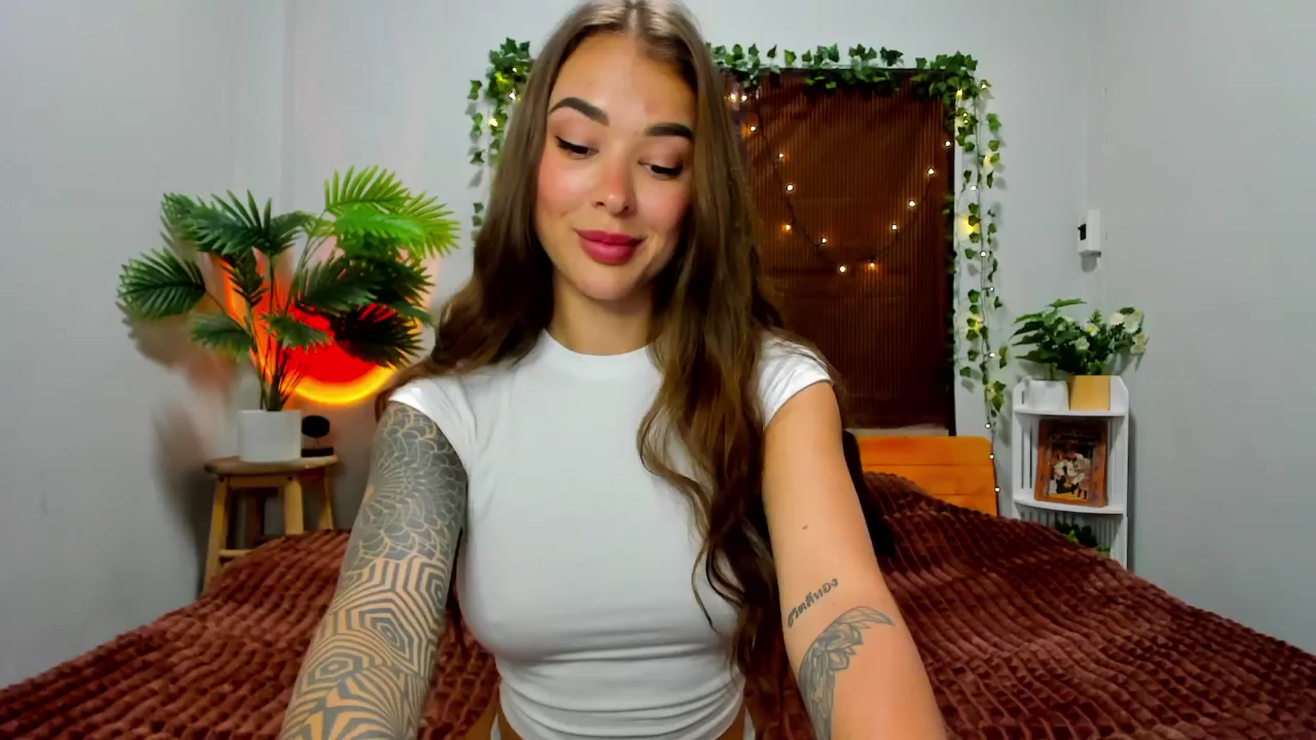 Gallery image thumbnail from Jul_la_la's myfreecams stream on, 08/05/2025, 05:34 image 6 of 20