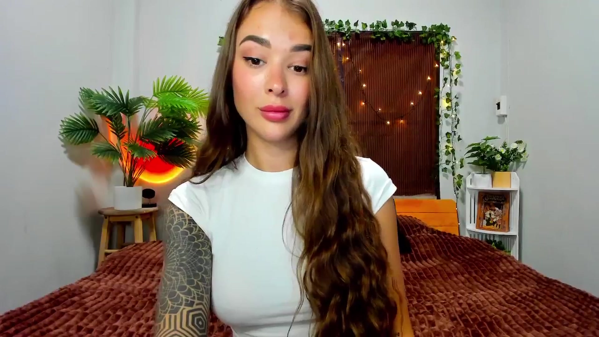 Gallery image thumbnail from Jul_la_la's myfreecams stream on, 08/05/2025, 05:34 image 12 of 20