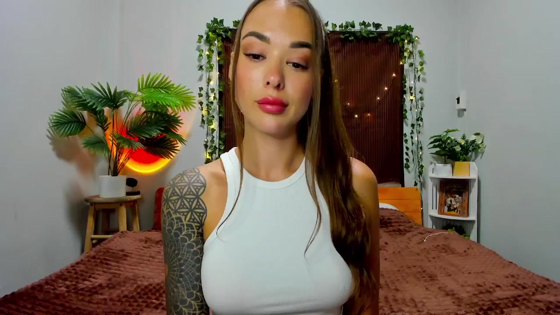 Gallery image thumbnail from Jul_la_la's myfreecams stream on, 08/10/2025, 15:08 image 2 of 20