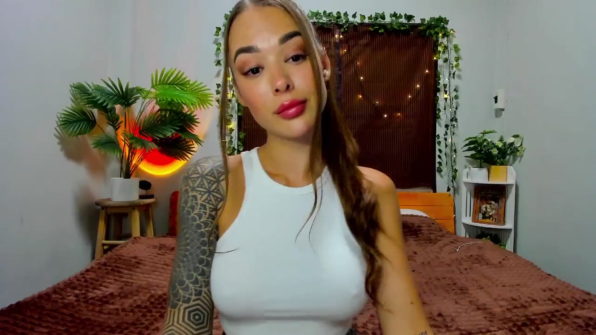 Gallery image thumbnail from Jul_la_la's myfreecams stream on, 08/10/2025, 15:08 image 20 of 20