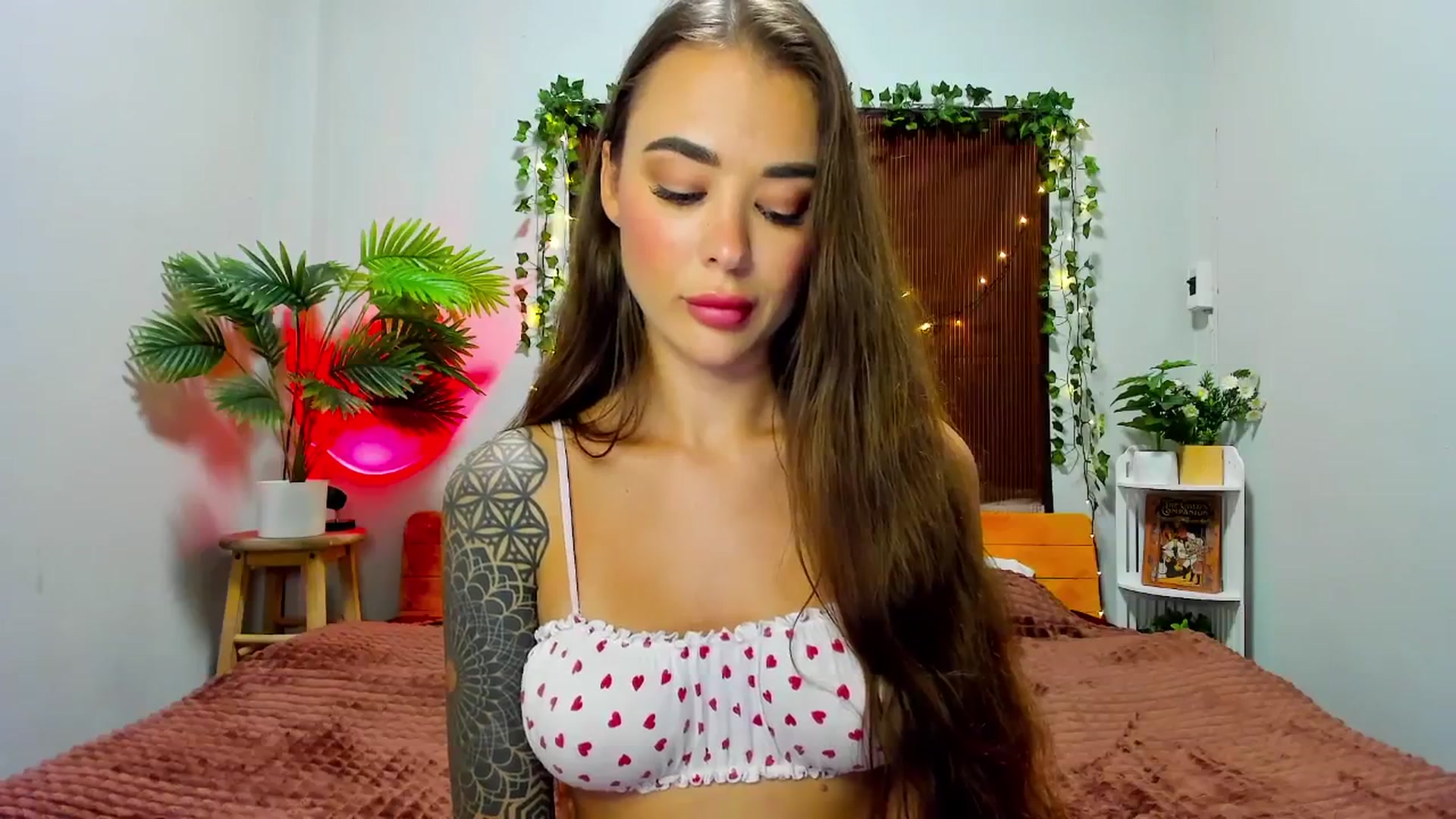 Gallery image thumbnail from Jul_la_la's myfreecams stream on, 08/14/2025, 06:56 image 20 of 20