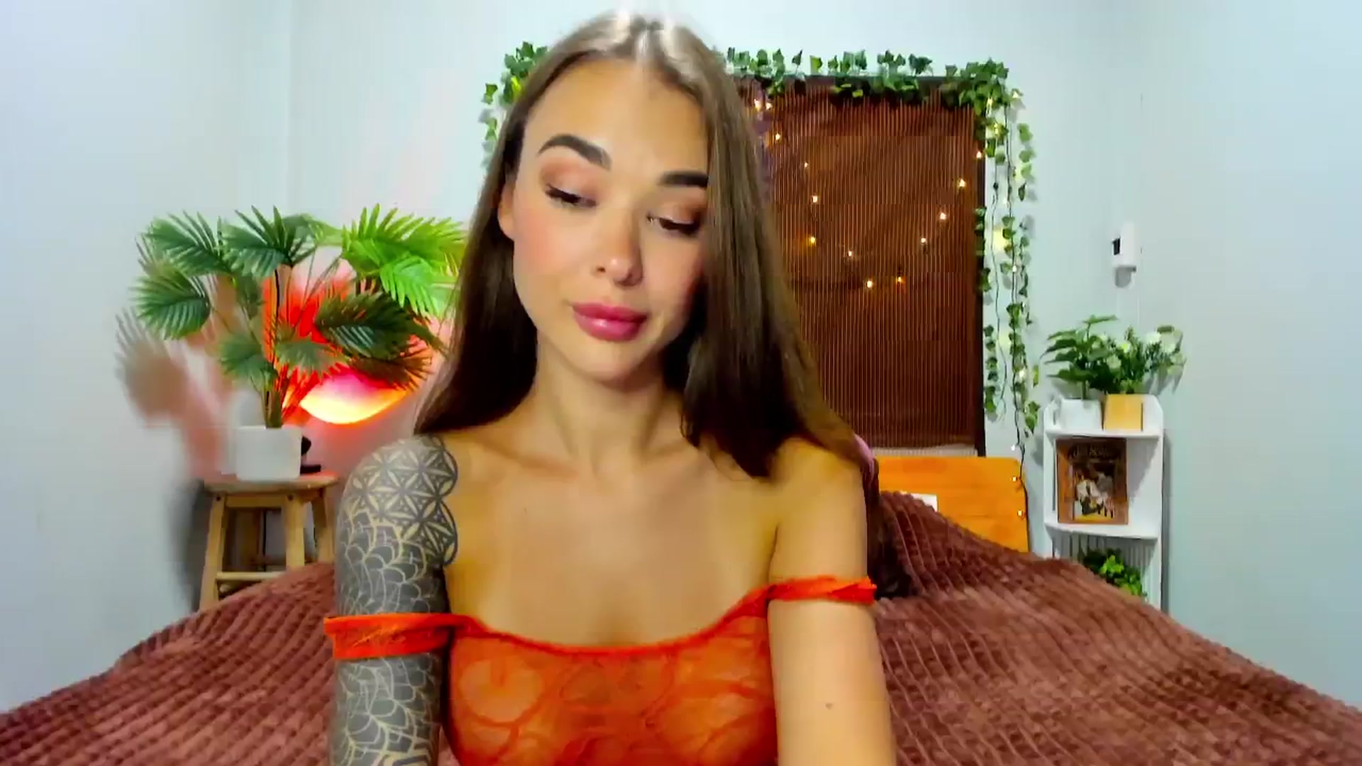 Gallery image thumbnail from Jul_la_la's myfreecams stream on, 09/14/2025, 12:00 image 20 of 20