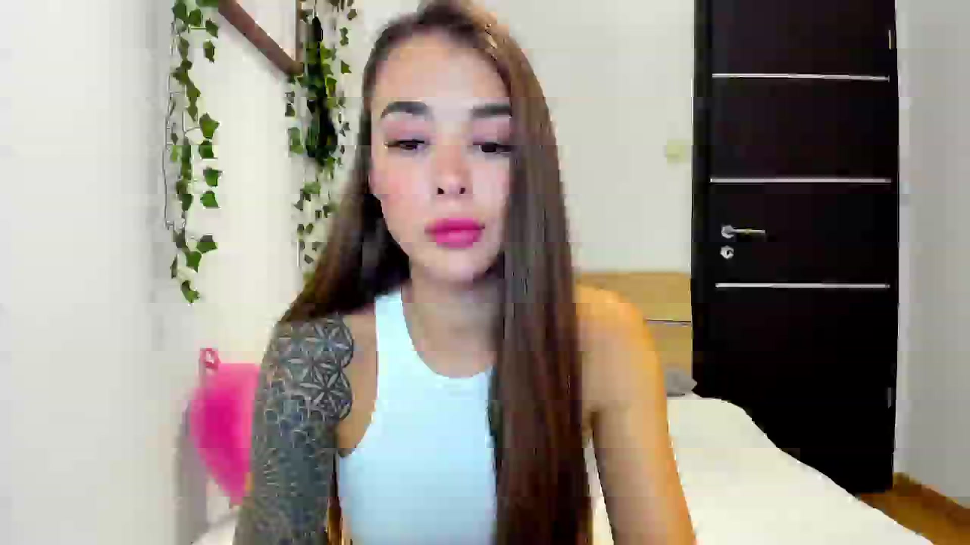 Gallery image thumbnail from Jul_la_la's myfreecams stream on, 10/07/2025, 19:38 image 4 of 20