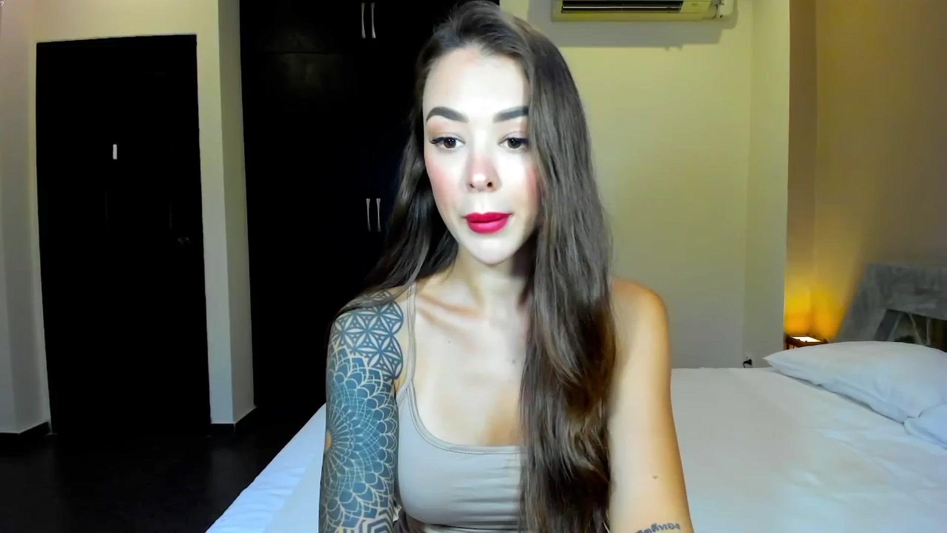 Gallery image thumbnail from Jul_la_la's myfreecams stream on, 01/07/2026, 10:45 image 2 of 20