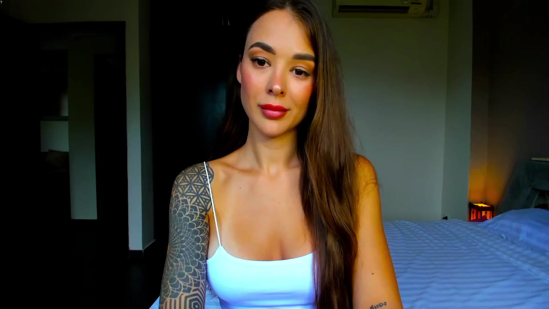 Gallery image thumbnail from Jul_la_la's myfreecams stream on, 01/26/2026, 08:55 image 5 of 20