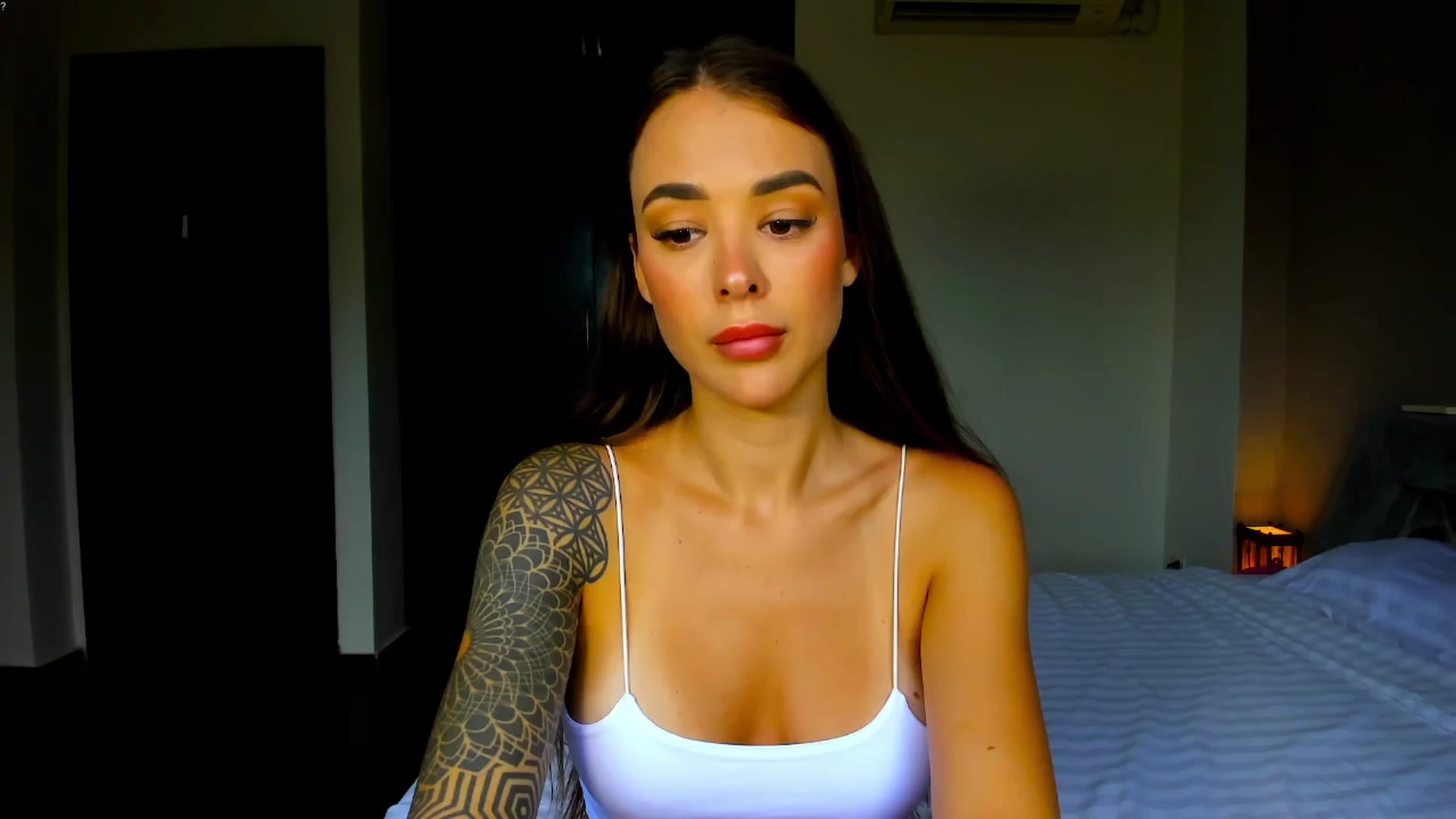 Gallery image thumbnail from Jul_la_la's myfreecams stream on, 01/26/2026, 08:55 image 8 of 20