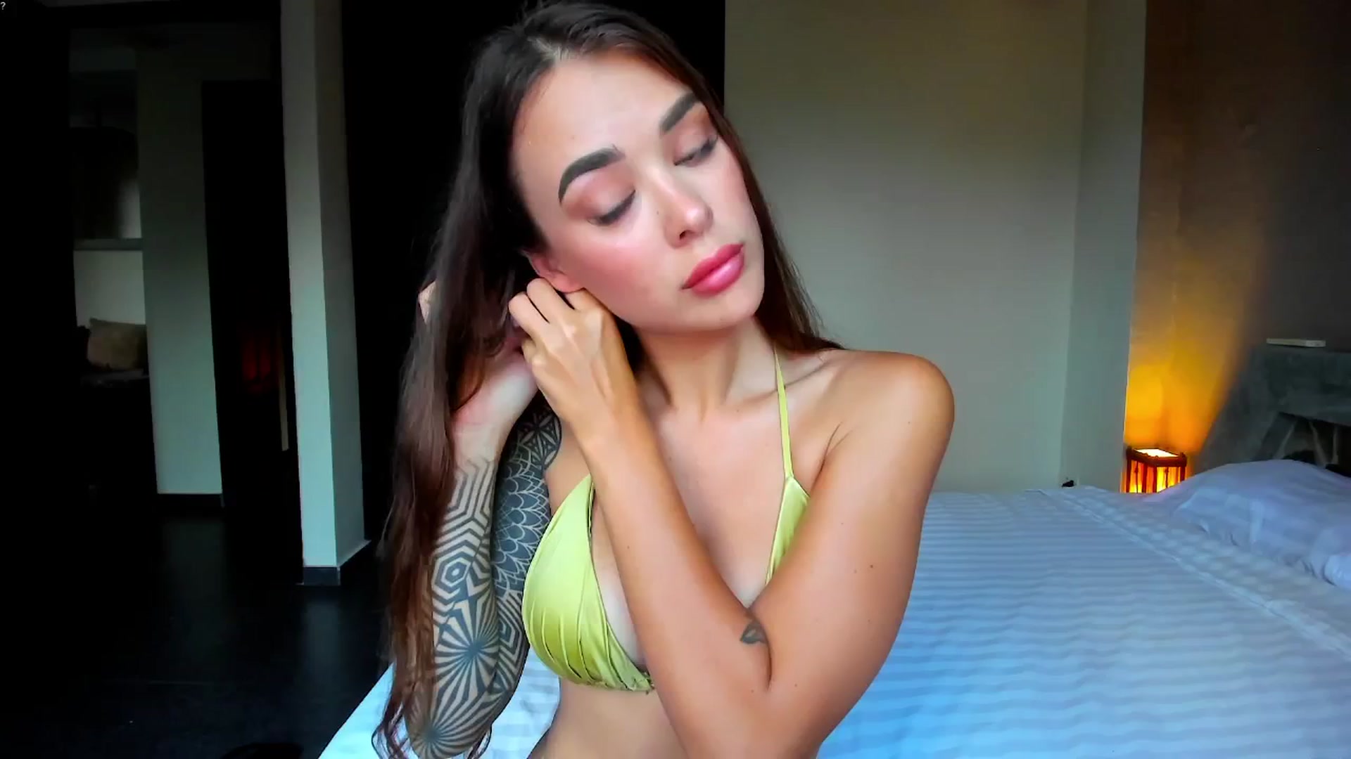 Gallery image thumbnail from Jul_la_la's myfreecams stream on, 01/27/2026, 10:54 image 15 of 20