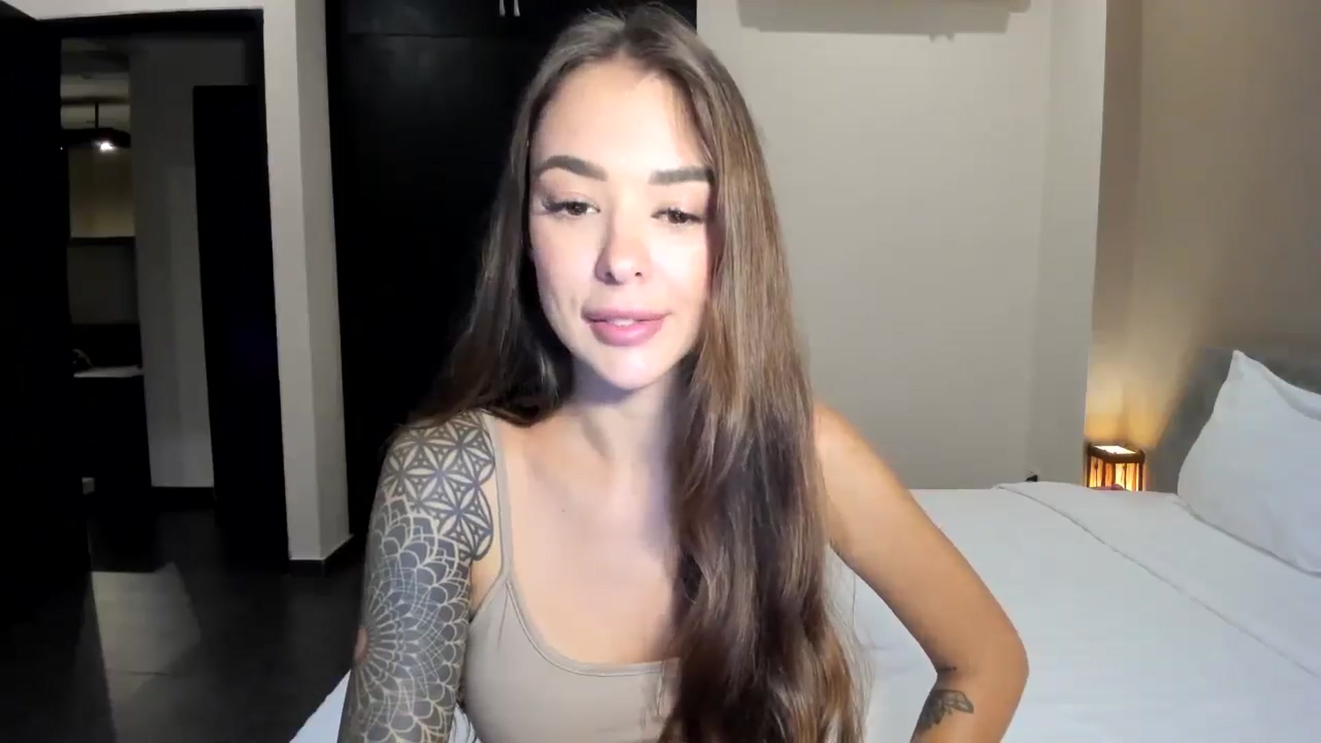 Gallery image thumbnail from Jul_la_la's myfreecams stream on, 02/18/2026, 12:17 image 7 of 20