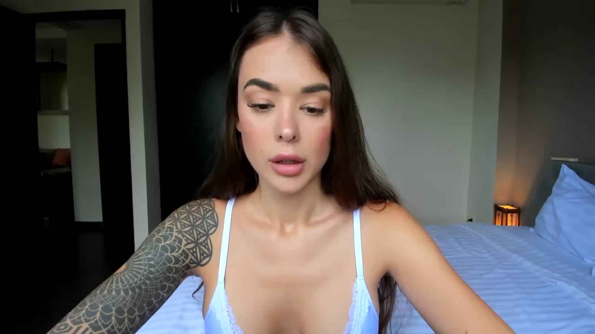 Gallery image thumbnail from Jul_la_la's myfreecams stream on, 02/20/2026, 05:07 image 11 of 20