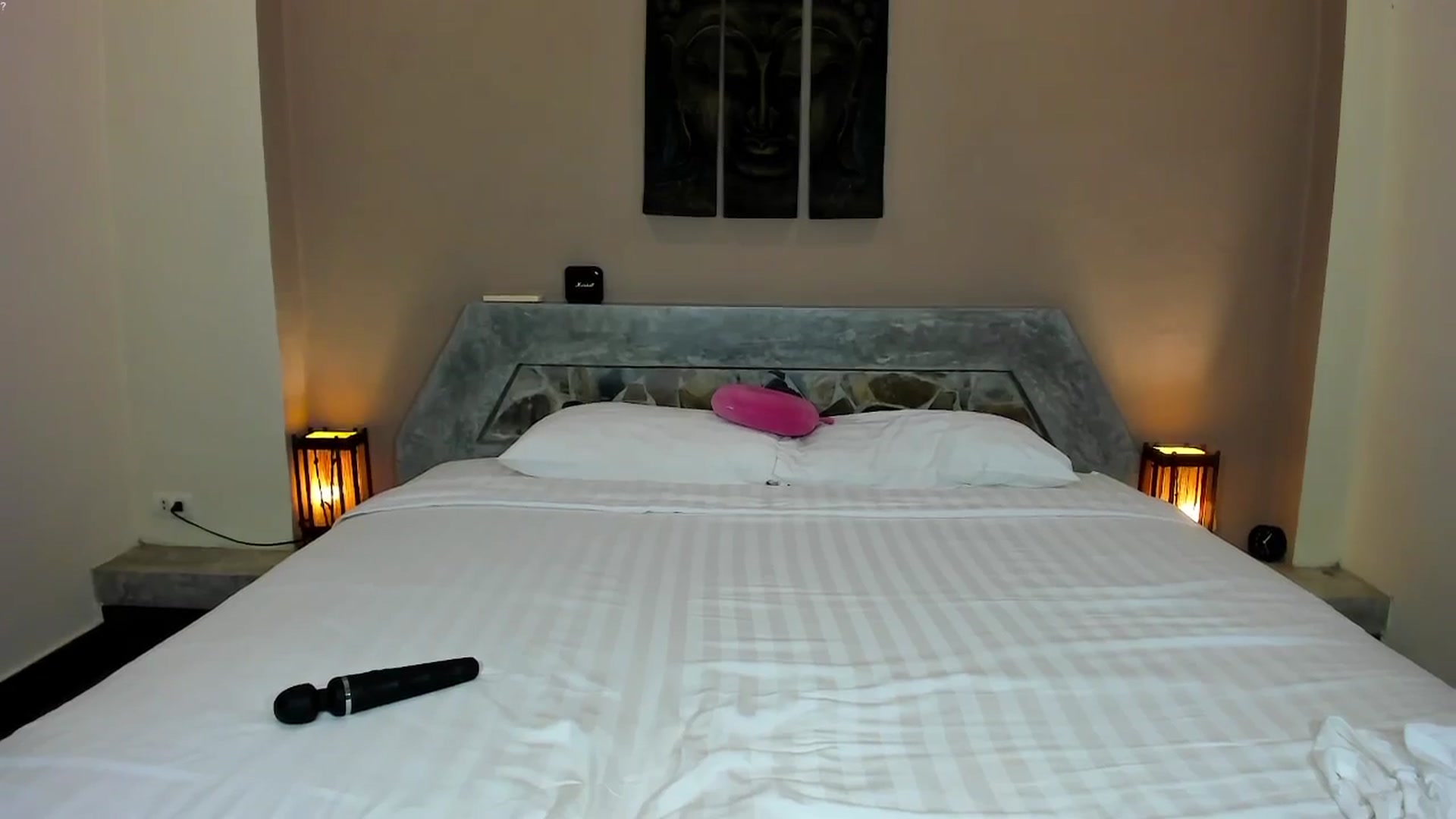Gallery image thumbnail from Jul_la_la's myfreecams stream on, 03/04/2026, 16:17 image 19 of 20