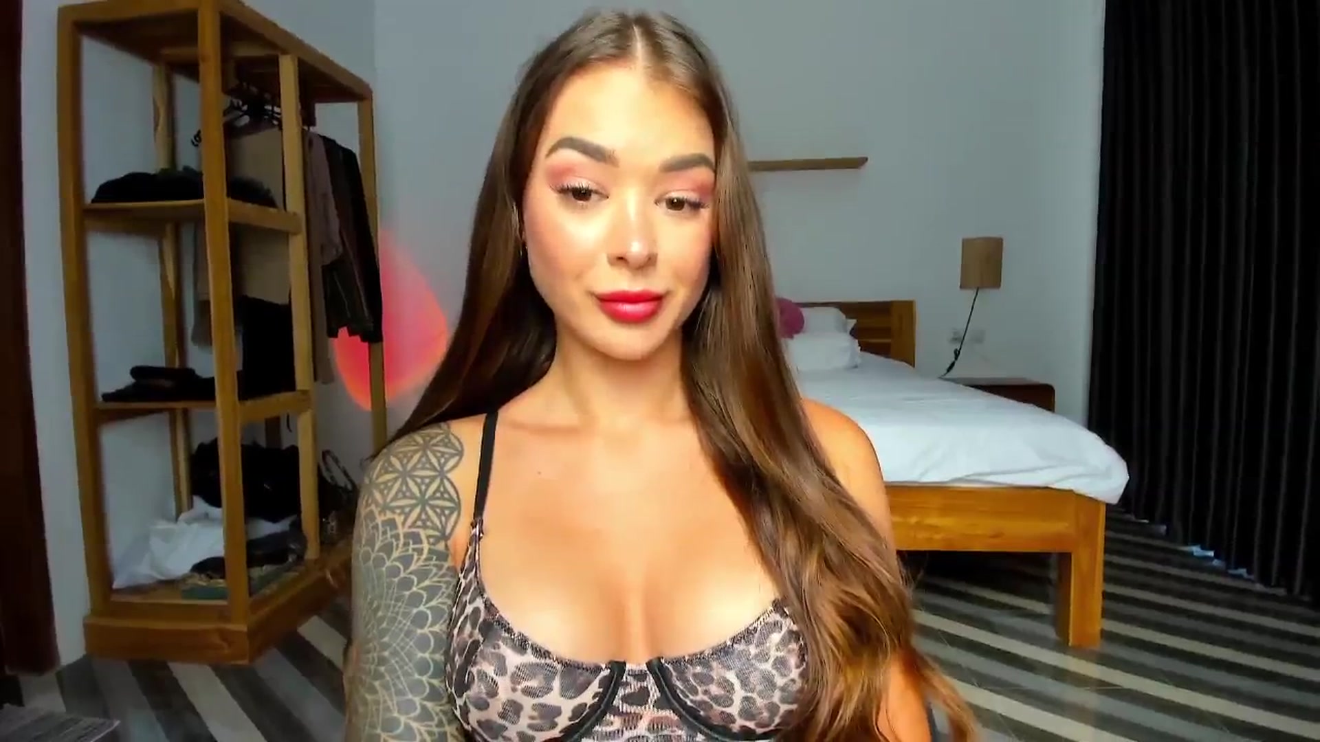 Gallery image thumbnail from Jul_la_la's myfreecams stream on, 04/28/2026, 05:58 image 18 of 20
