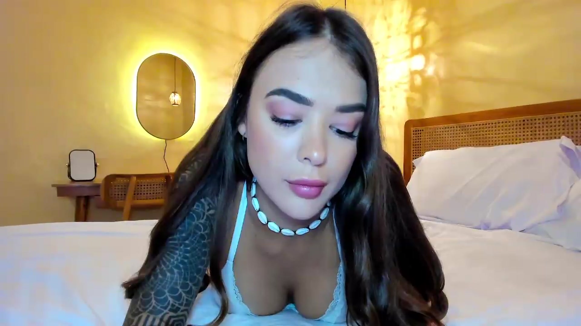 Gallery image thumbnail from Jul_la_la's myfreecams stream on, 05/24/2026, 11:17 image 17 of 20