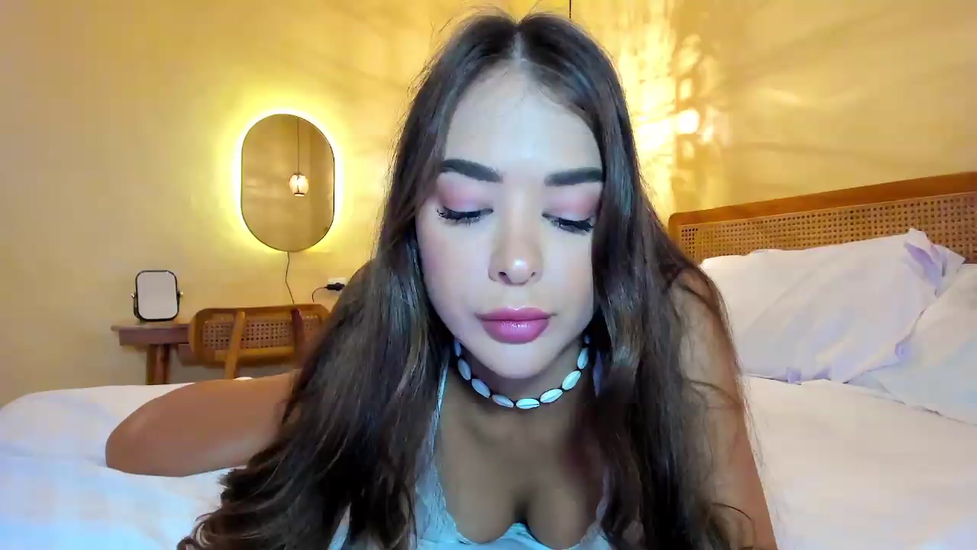 Gallery image thumbnail from Jul_la_la's myfreecams stream on, 05/24/2026, 11:17 image 1 of 20