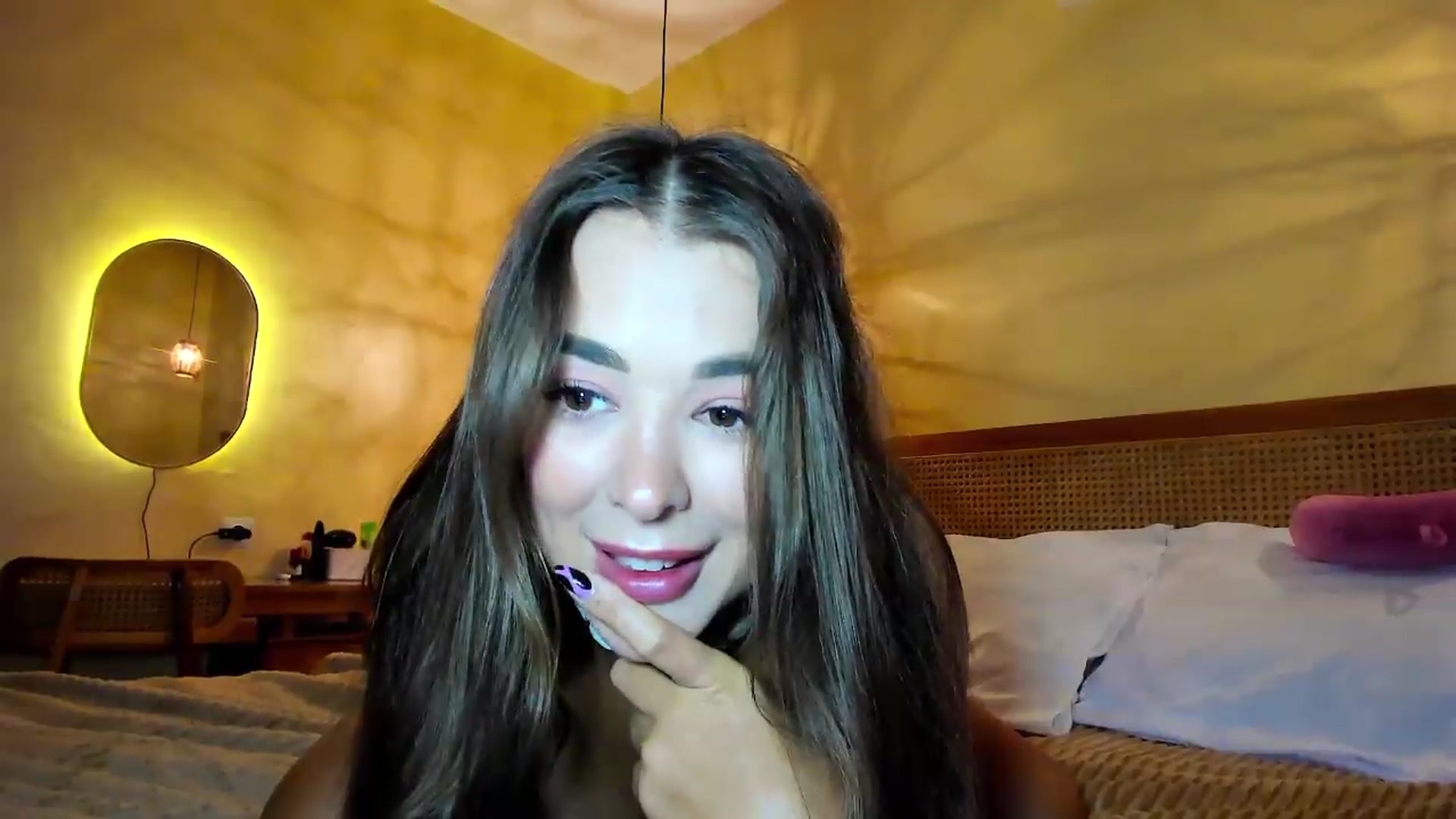 Gallery image thumbnail from Jul_la_la's myfreecams stream on, 05/31/2026, 11:19 image 16 of 20