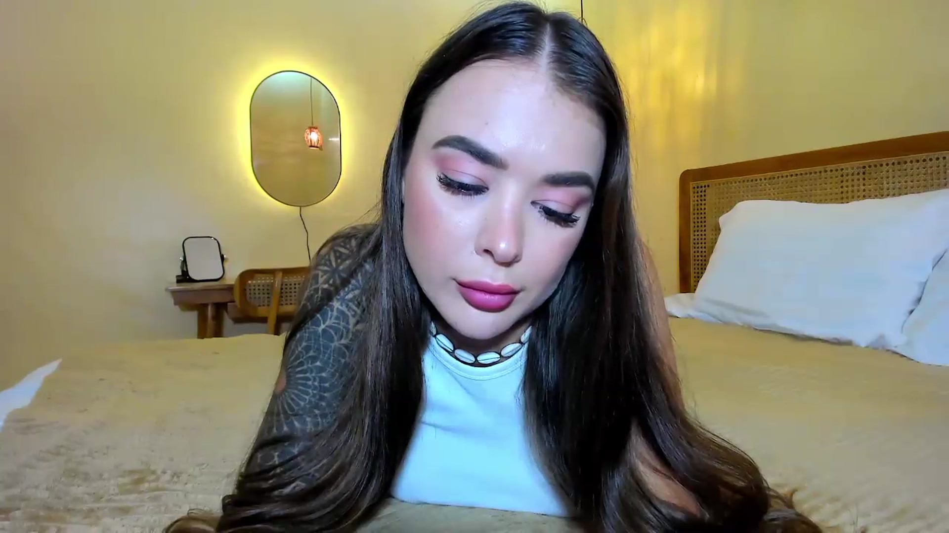 Gallery image thumbnail from Jul_la_la's myfreecams stream on, 06/19/2026, 14:34 image 6 of 20