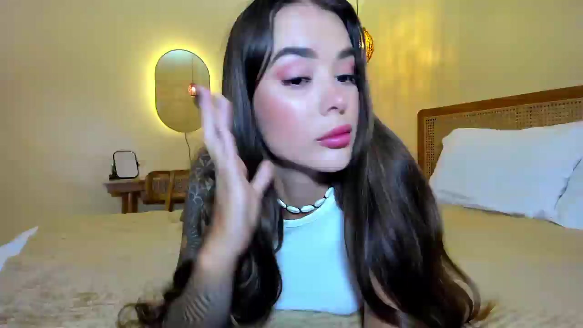Gallery image thumbnail from Jul_la_la's myfreecams stream on, 06/19/2026, 14:34 image 2 of 20