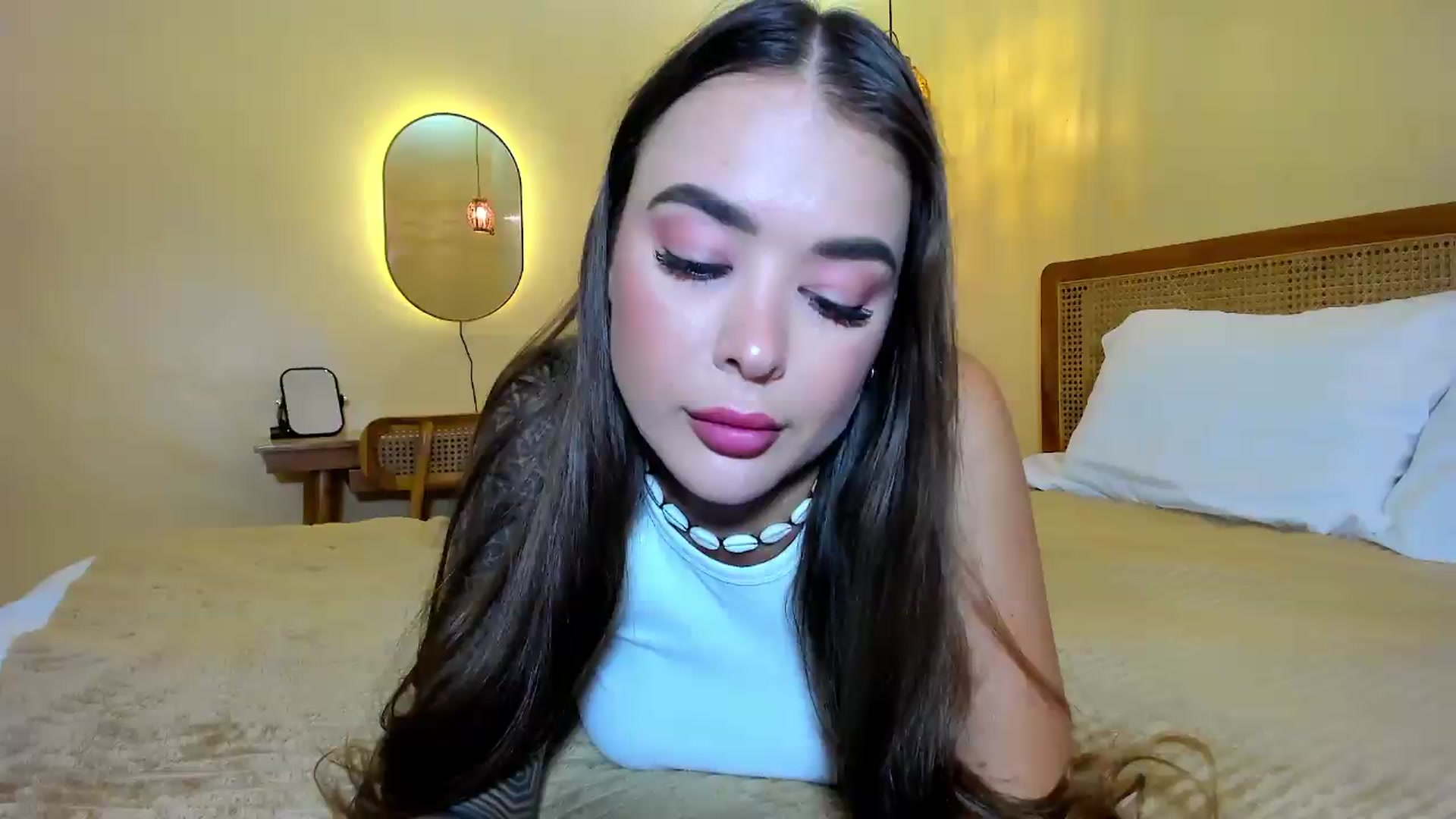 Gallery image thumbnail from Jul_la_la's myfreecams stream on, 06/19/2026, 14:34 image 4 of 20