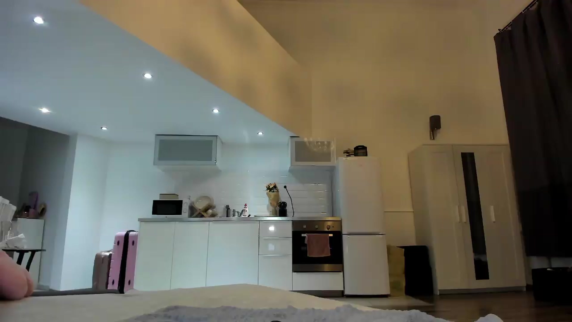 Gallery image thumbnail from Jul_la_la's myfreecams stream on, 08/01/2026, 24:38 image 5 of 20