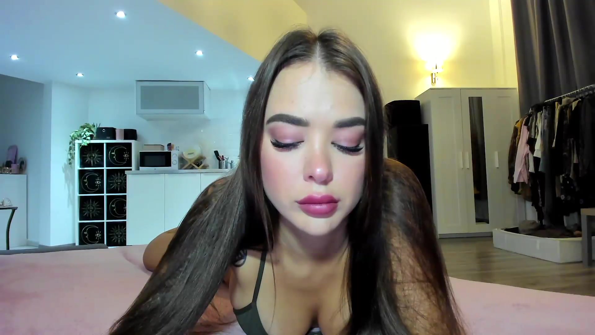 Gallery image thumbnail from Jul_la_la's myfreecams stream on, 08/21/2026, 01:13 image 9 of 20