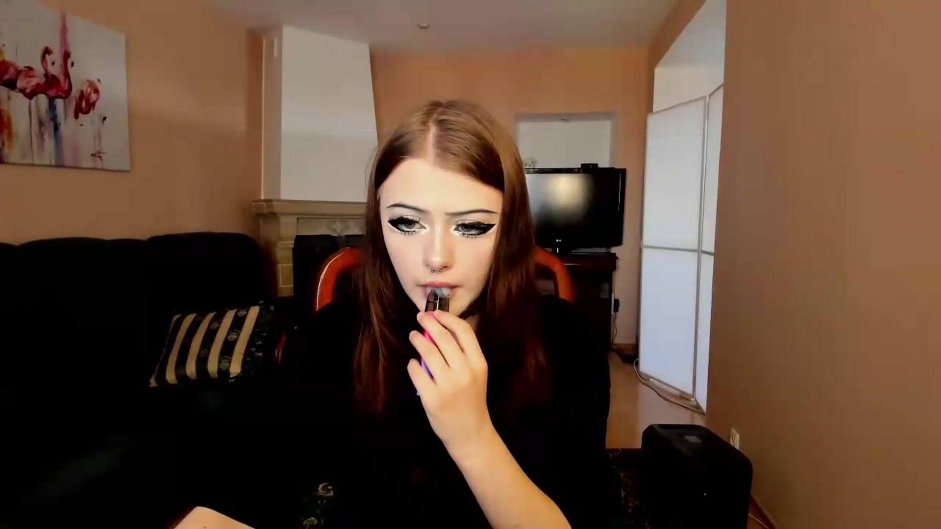 Gallery image thumbnail from JulesJamaica's myfreecams stream on, 09/02/2026, 14:29 image 8 of 20
