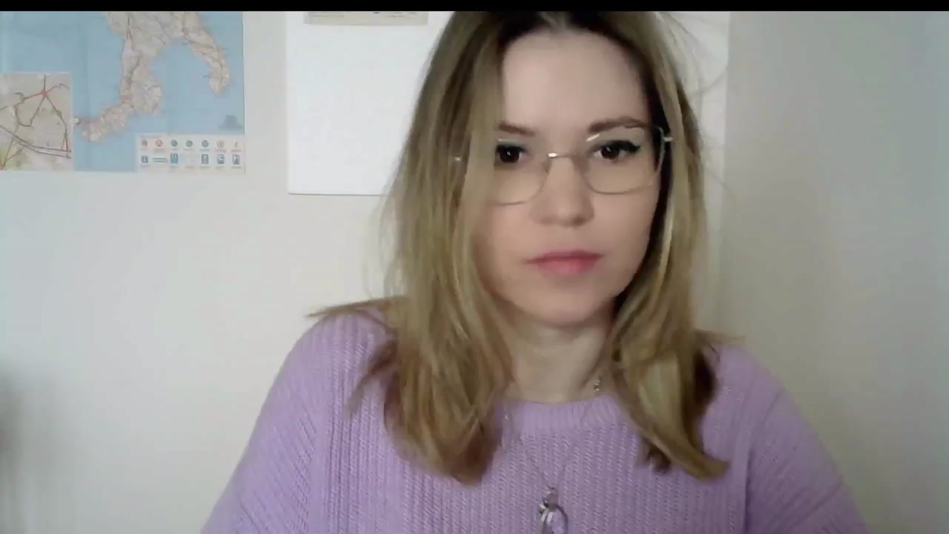 Gallery image thumbnail from Jules__'s myfreecams stream on, 03/31/2025, 10:19 image 9 of 20