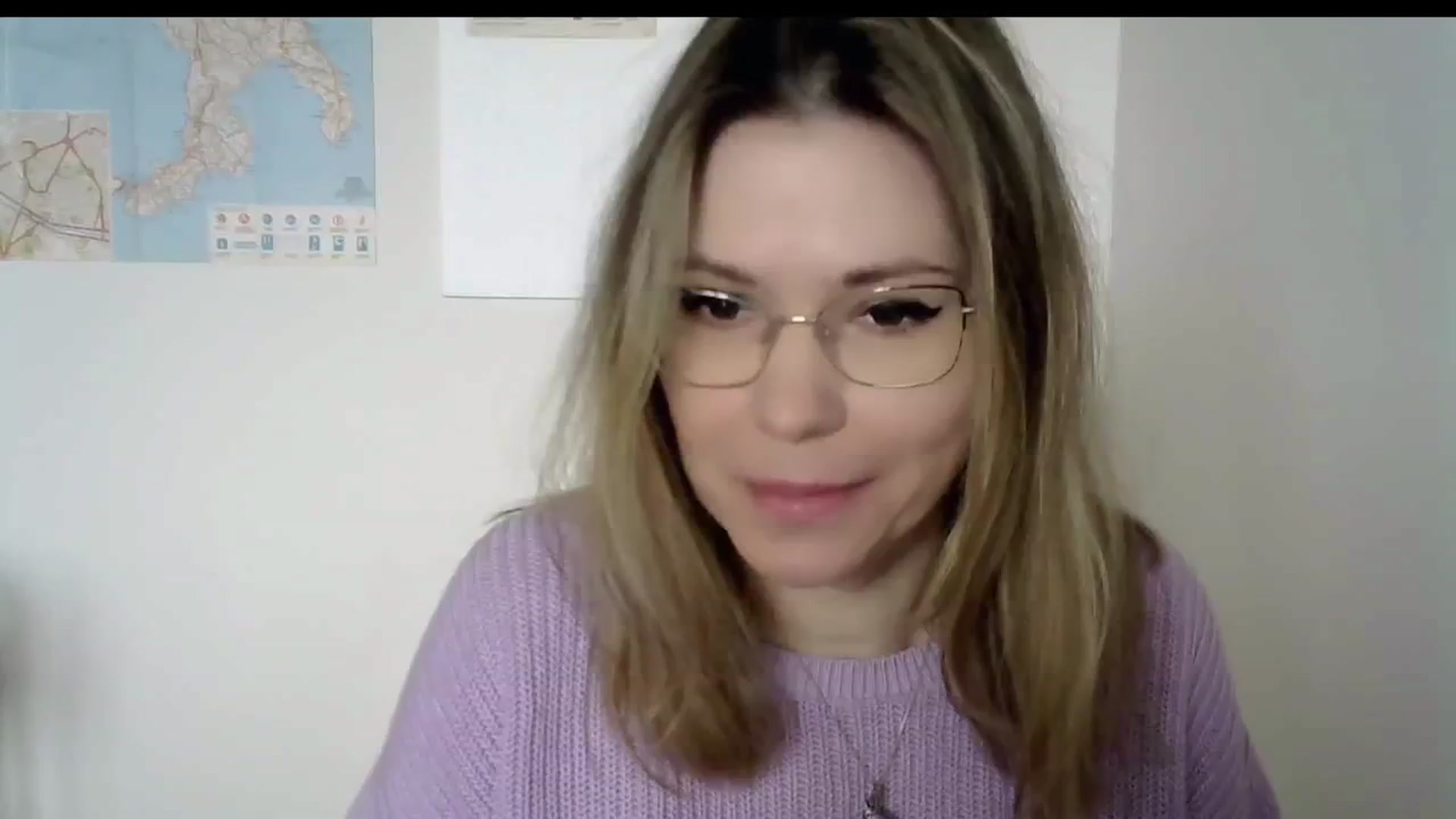 Gallery image thumbnail from Jules__'s myfreecams stream on, 03/31/2025, 10:19 image 12 of 20