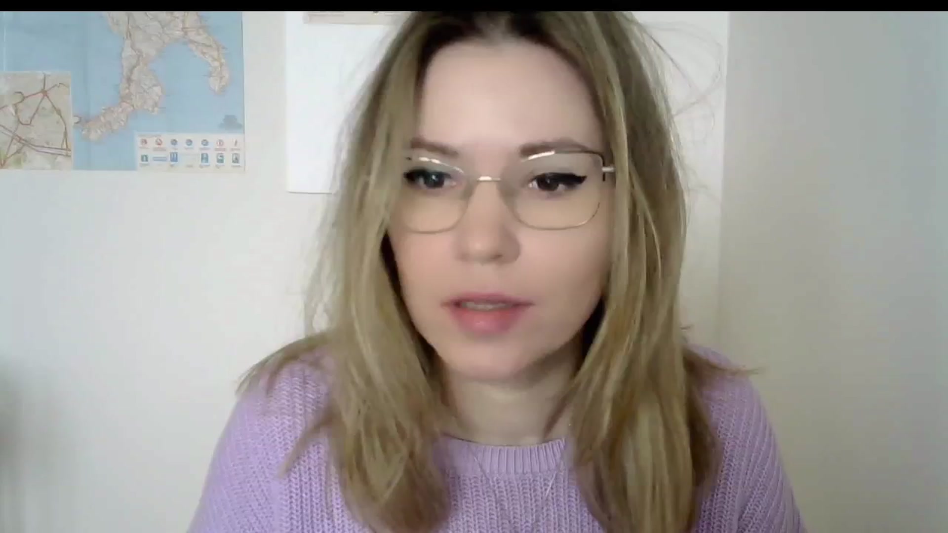 Gallery image thumbnail from Jules__'s myfreecams stream on, 03/31/2025, 10:19 image 7 of 20