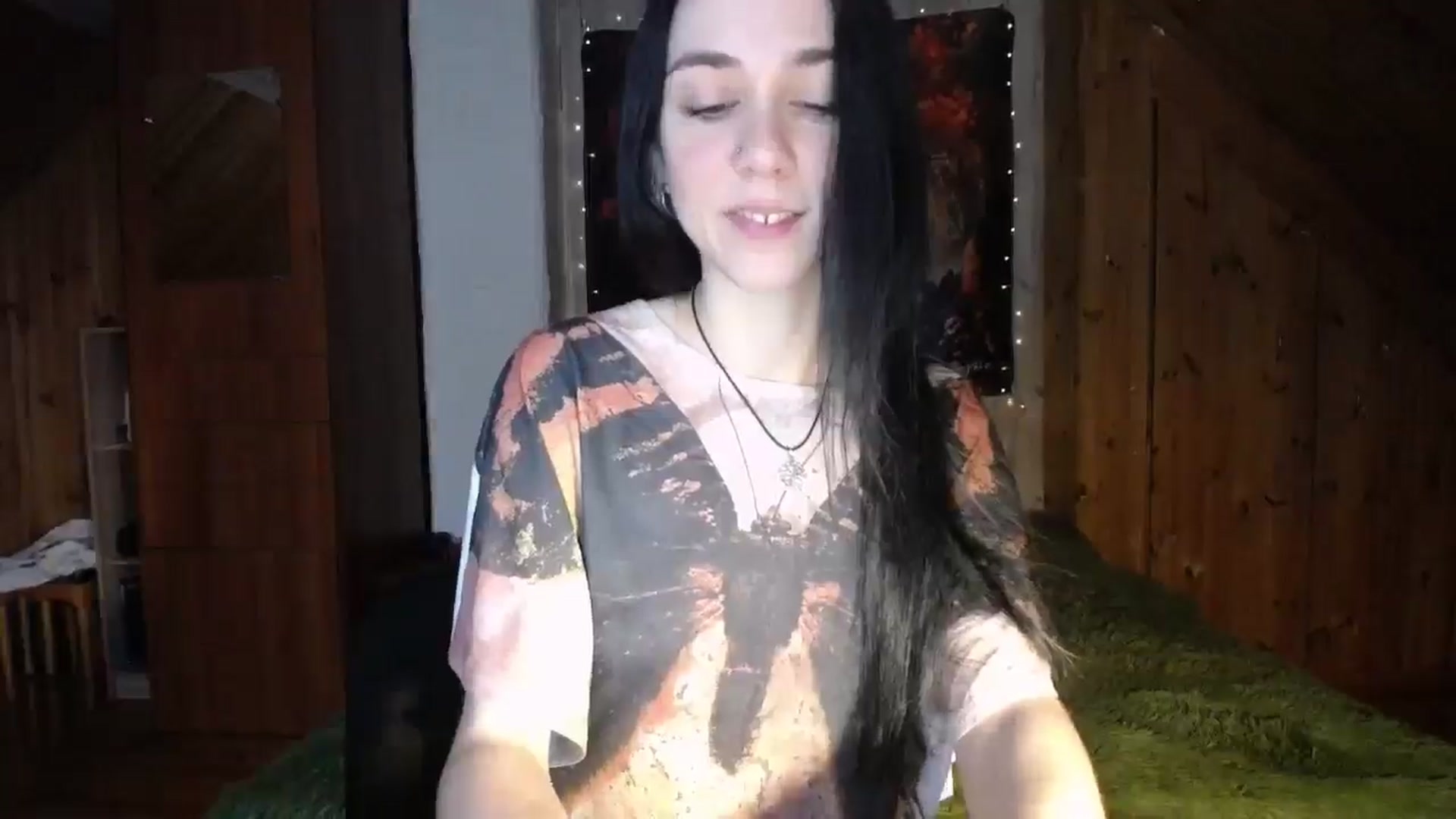 Gallery image thumbnail from JuliSilkk's myfreecams stream on, 01/21/2025, 10:02 image 5 of 20
