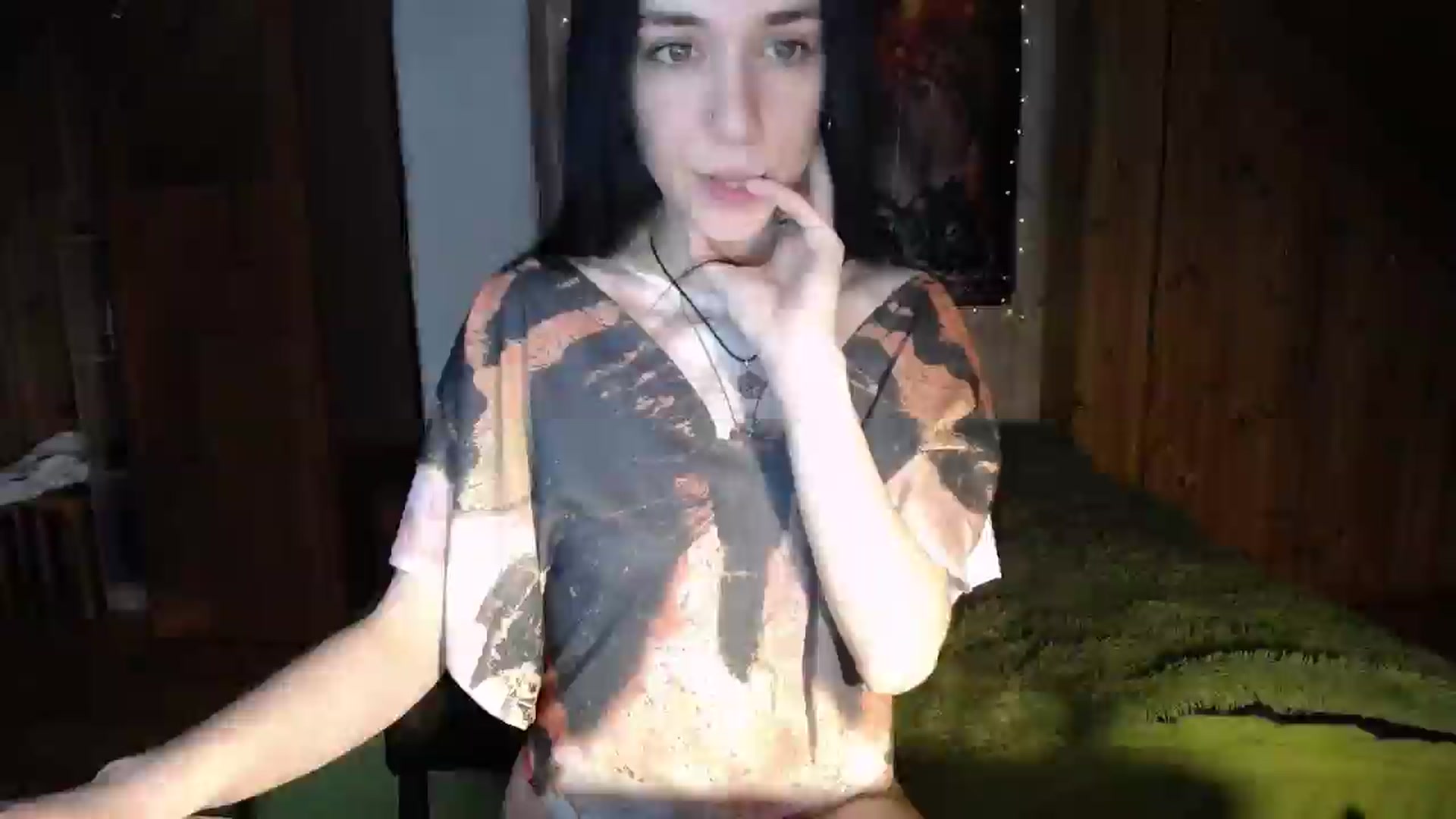 Gallery image thumbnail from JuliSilkk's myfreecams stream on, 01/21/2025, 11:40 image 10 of 20
