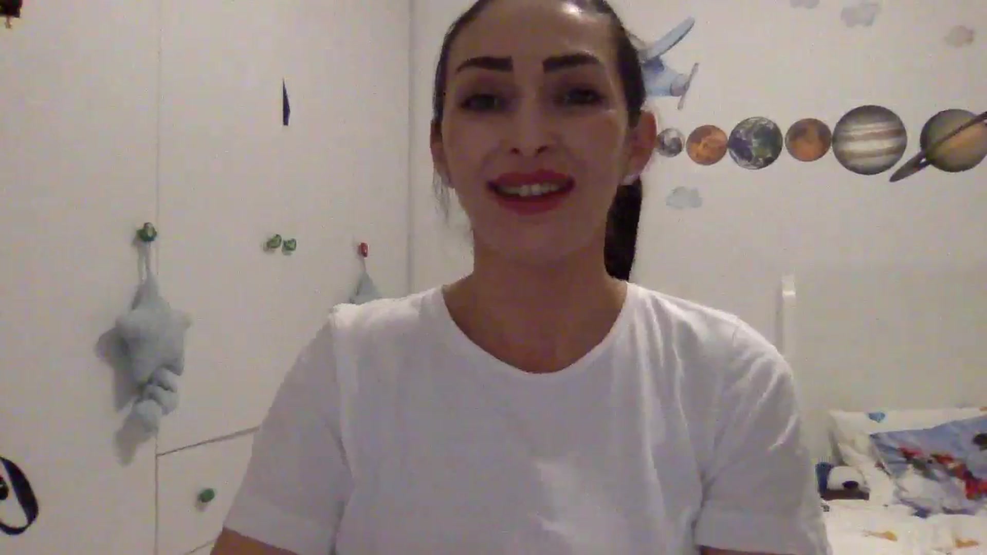Gallery image thumbnail from Julia0410's myfreecams stream on, 12/13/2023, 18:16 image 5 of 20