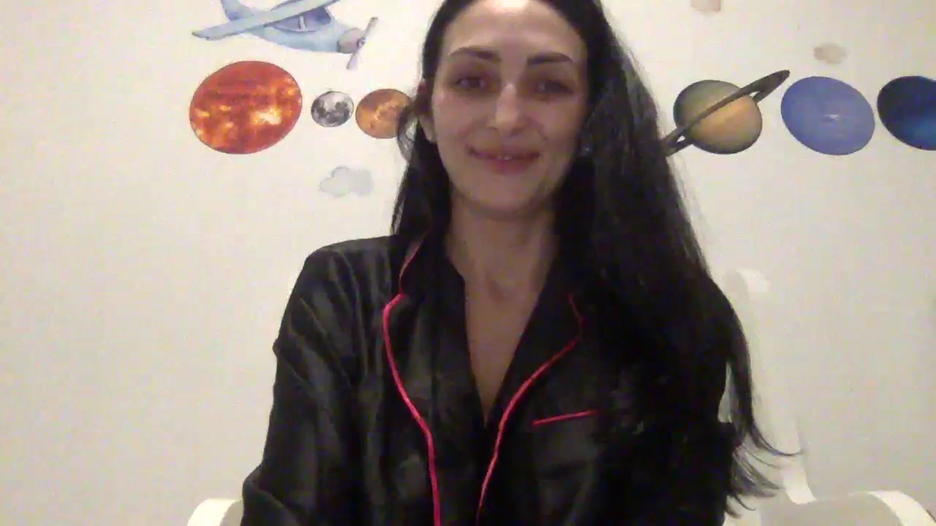 Gallery image thumbnail from Julia0410's myfreecams stream on, 12/16/2023, 20:30 image 3 of 20