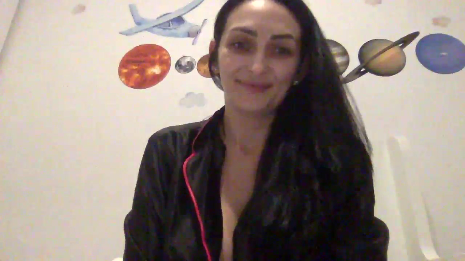 Gallery image thumbnail from Julia0410's myfreecams stream on, 12/16/2023, 20:30 image 12 of 20
