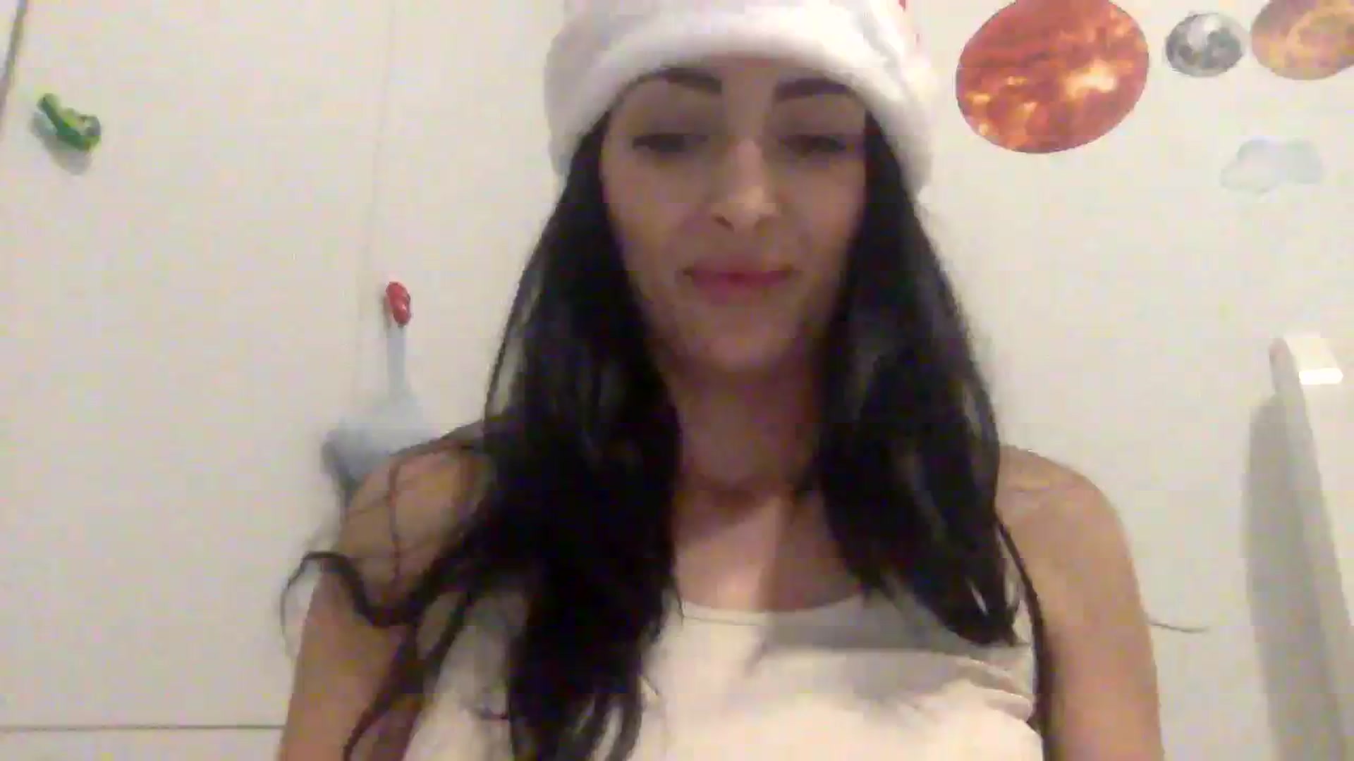 Gallery image thumbnail from Julia0410's myfreecams stream on, 12/18/2023, 17:43 image 15 of 20