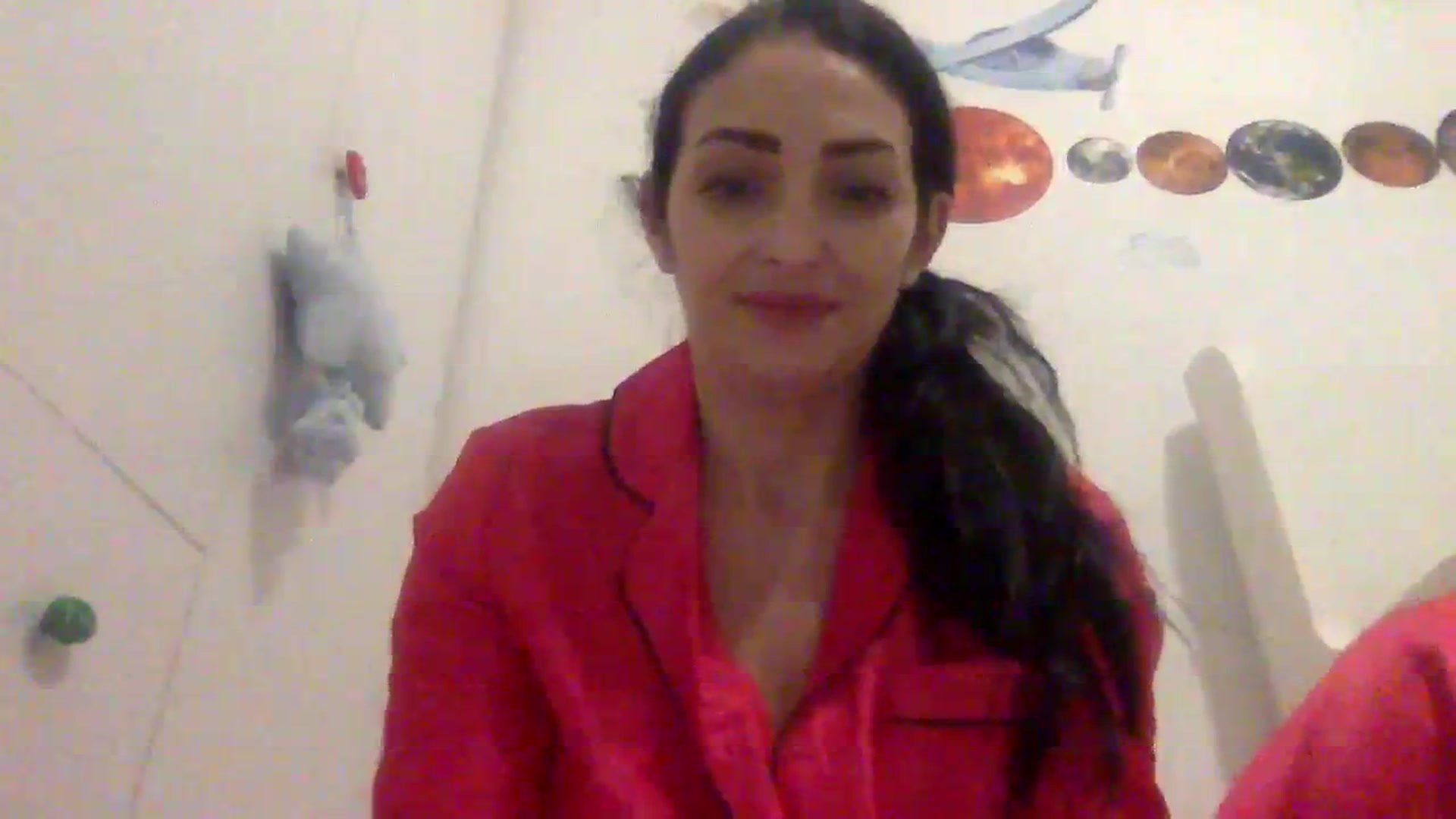 Gallery image thumbnail from Julia0410's myfreecams stream on, 01/04/2024, 17:21 image 20 of 20