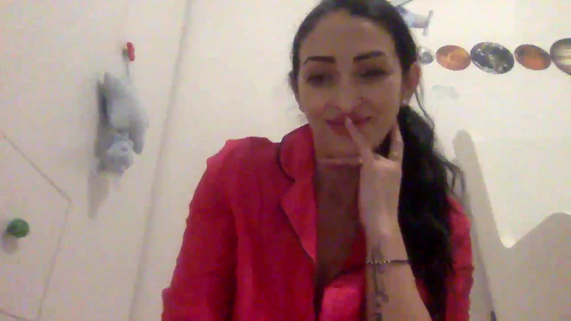 Gallery image thumbnail from Julia0410's myfreecams stream on, 01/04/2024, 17:21 image 6 of 20