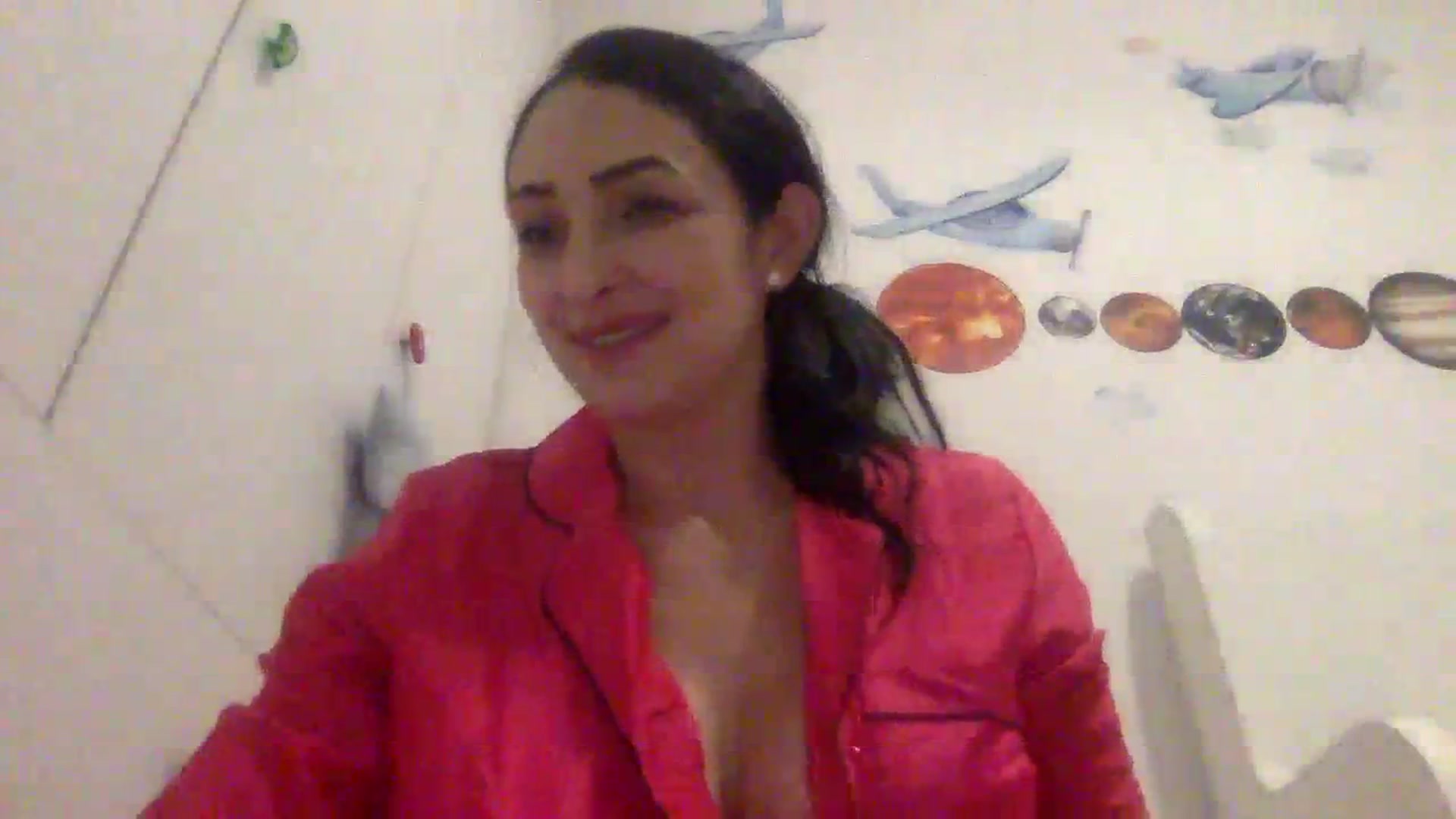 Gallery image thumbnail from Julia0410's myfreecams stream on, 01/04/2024, 17:55 image 5 of 20