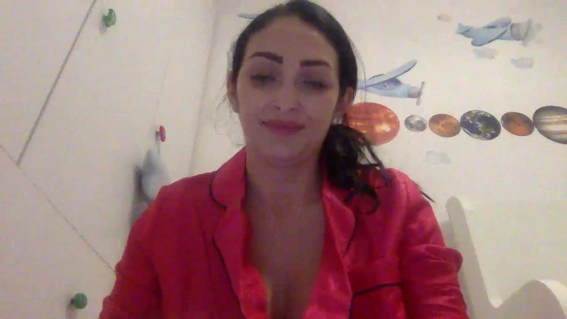 Gallery image thumbnail from Julia0410's myfreecams stream on, 01/04/2024, 17:55 image 4 of 20